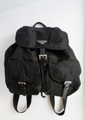 Sac à dos Prada en nylon noir d'occasion authentique