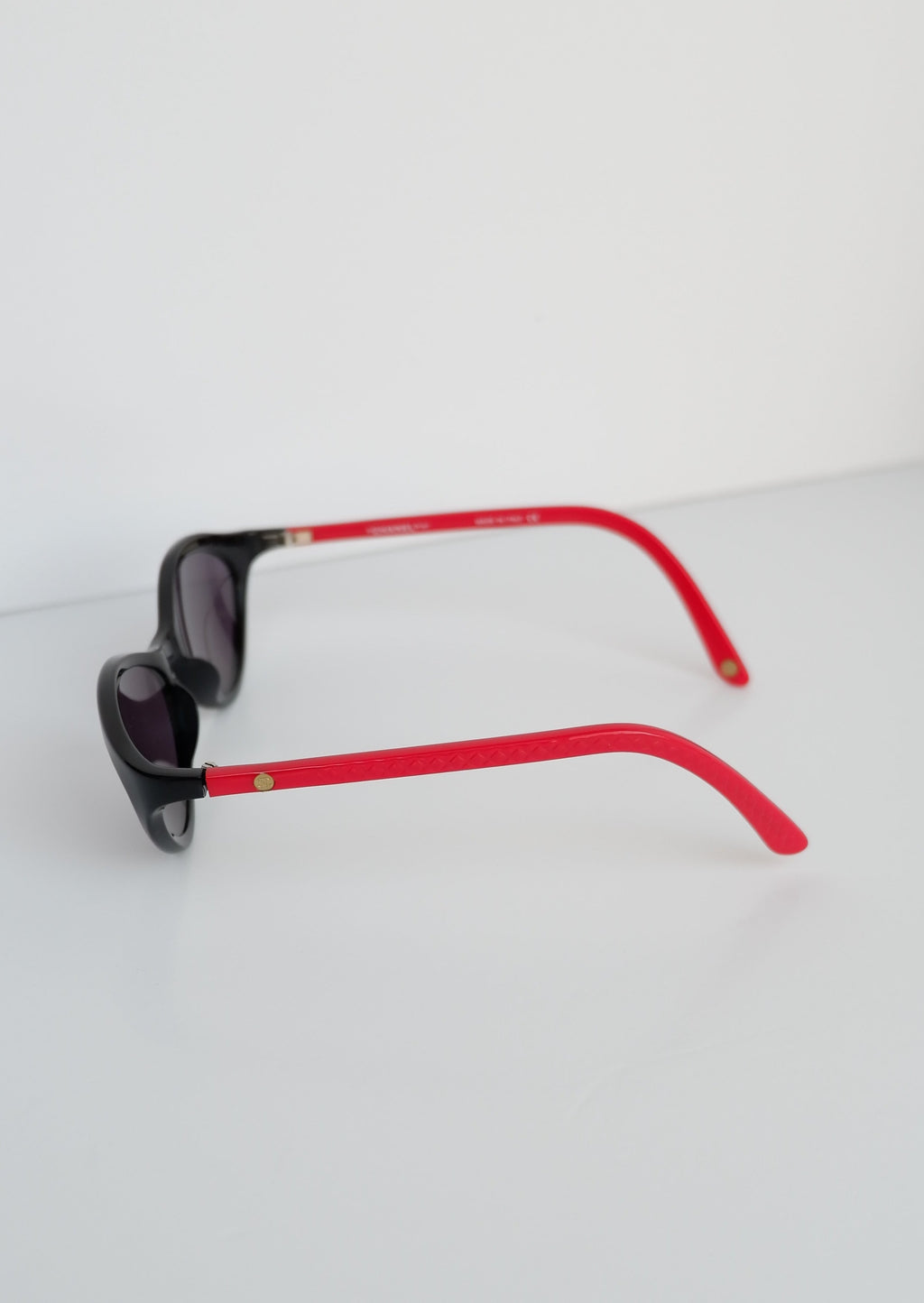 Authentic Preowned Vintage Chanel Black/Red Mini Cat Eye Sunglasses