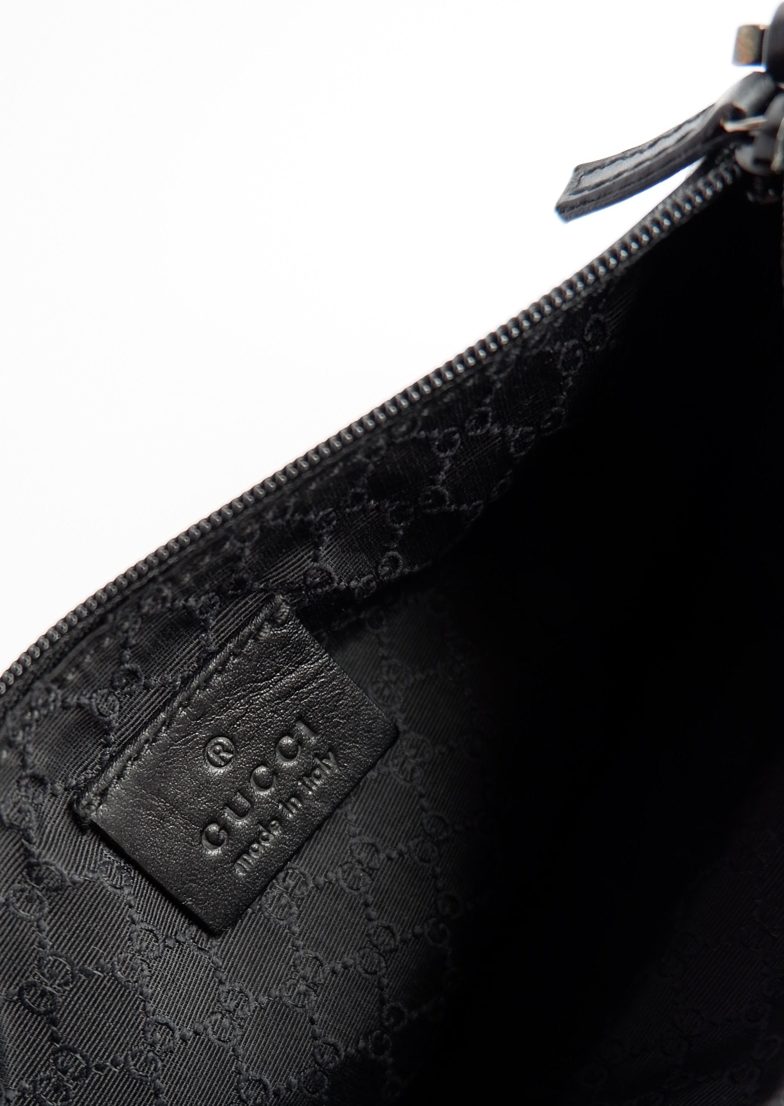 Authentique sac à bandoulière Gucci Micro en jean noir et cuir d'occasion