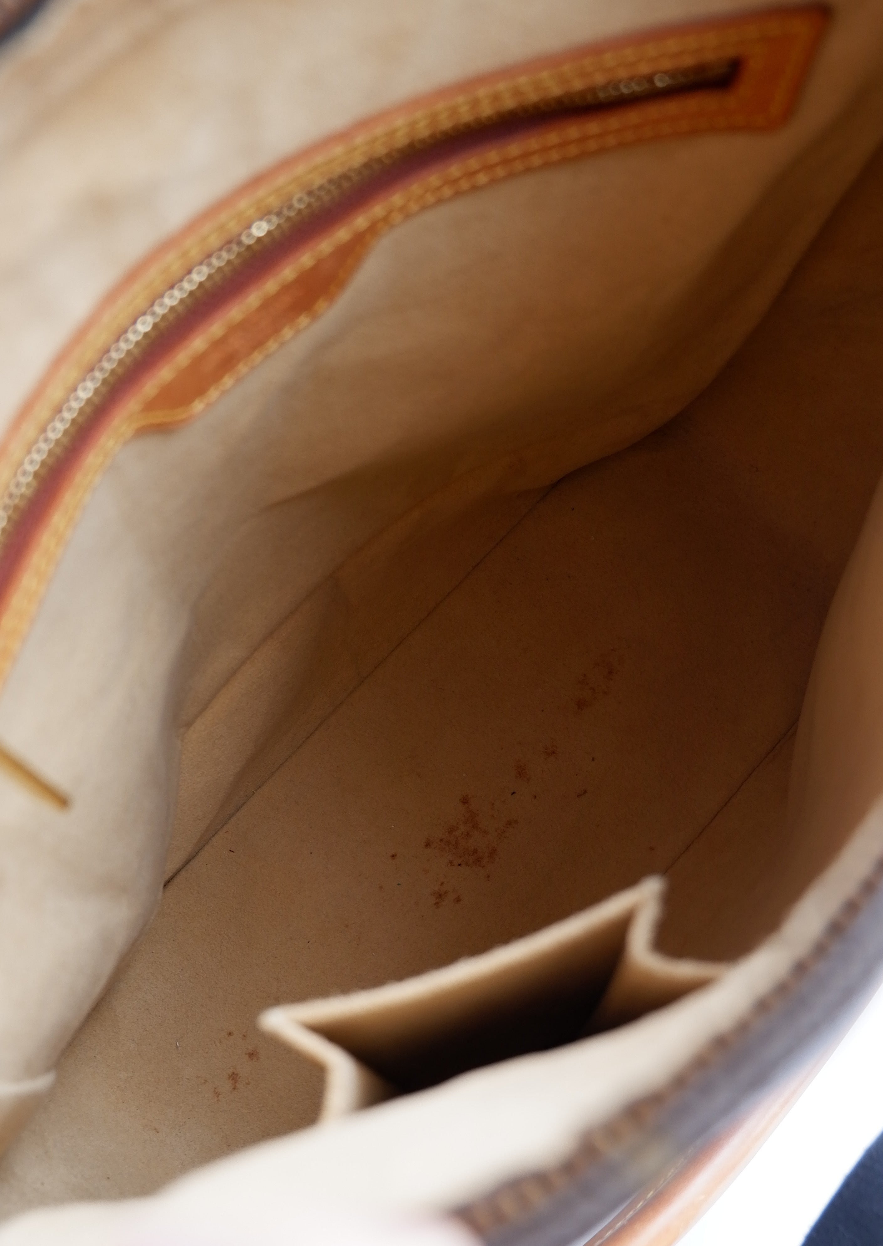 Authentique sac Looping GM Monogram d'occasion Louis Vuitton