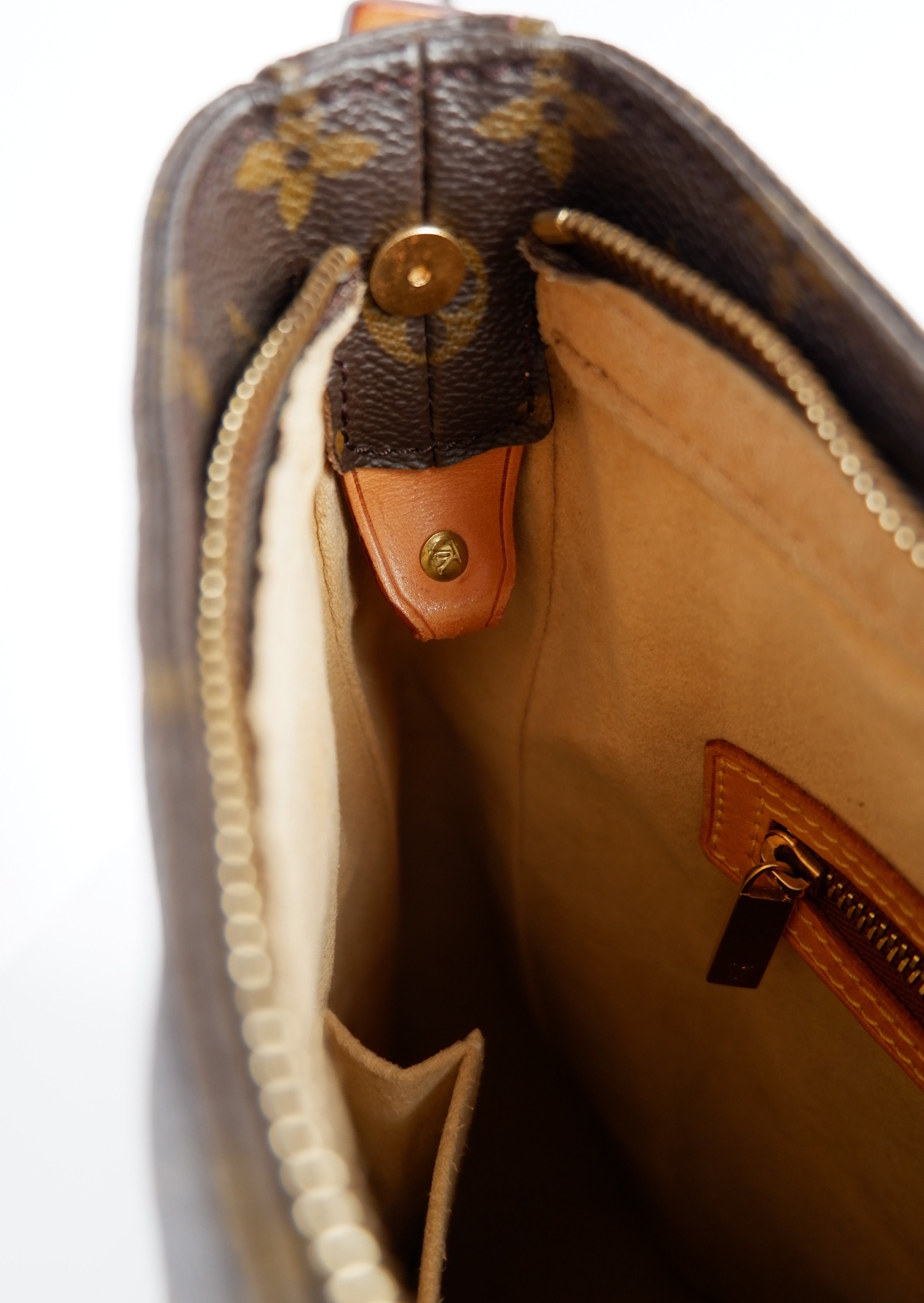 Authentique sac Looping GM Monogram d'occasion Louis Vuitton