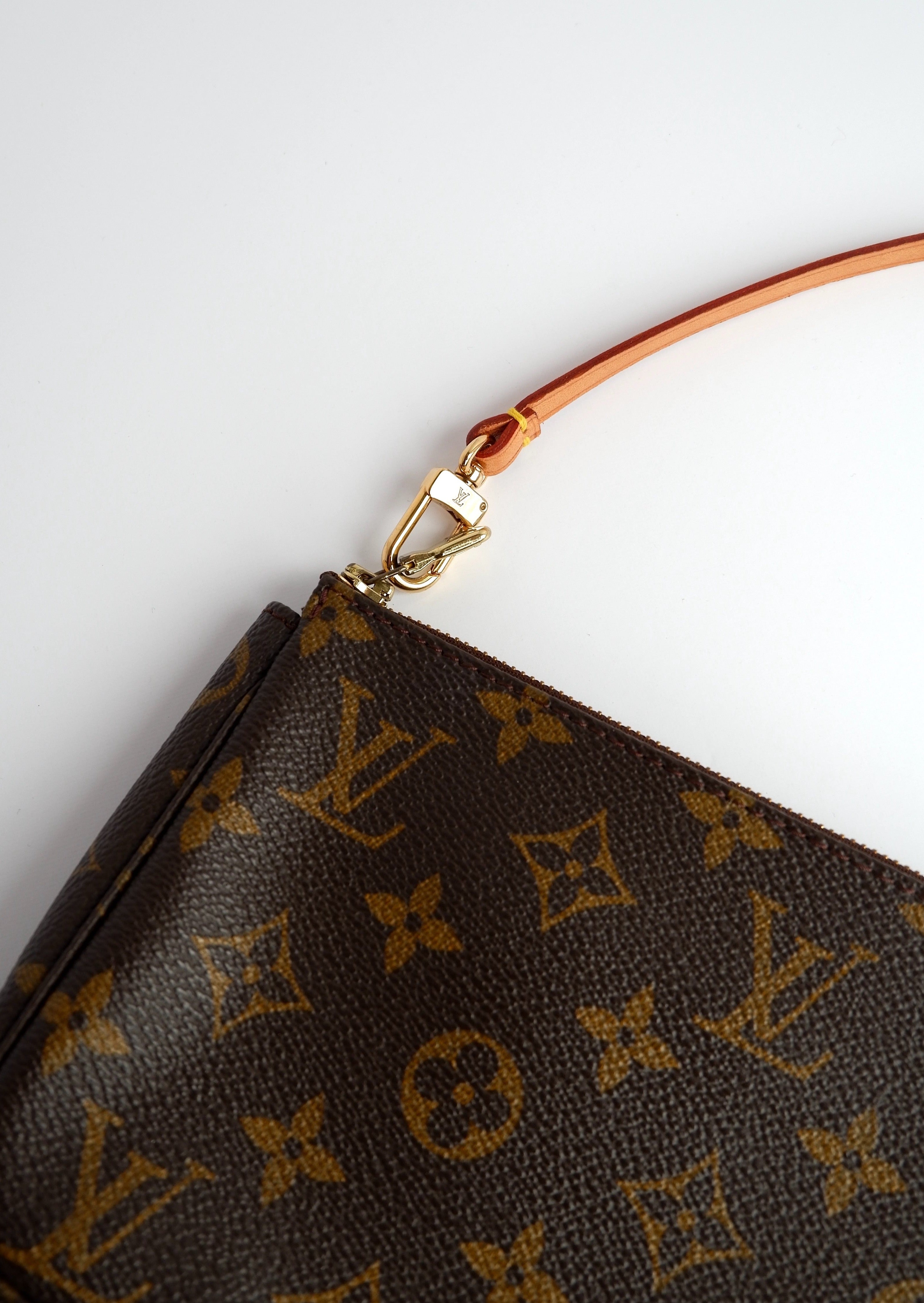Pochette Accessoires Louis Vuitton Monogram Authentique d'occasion