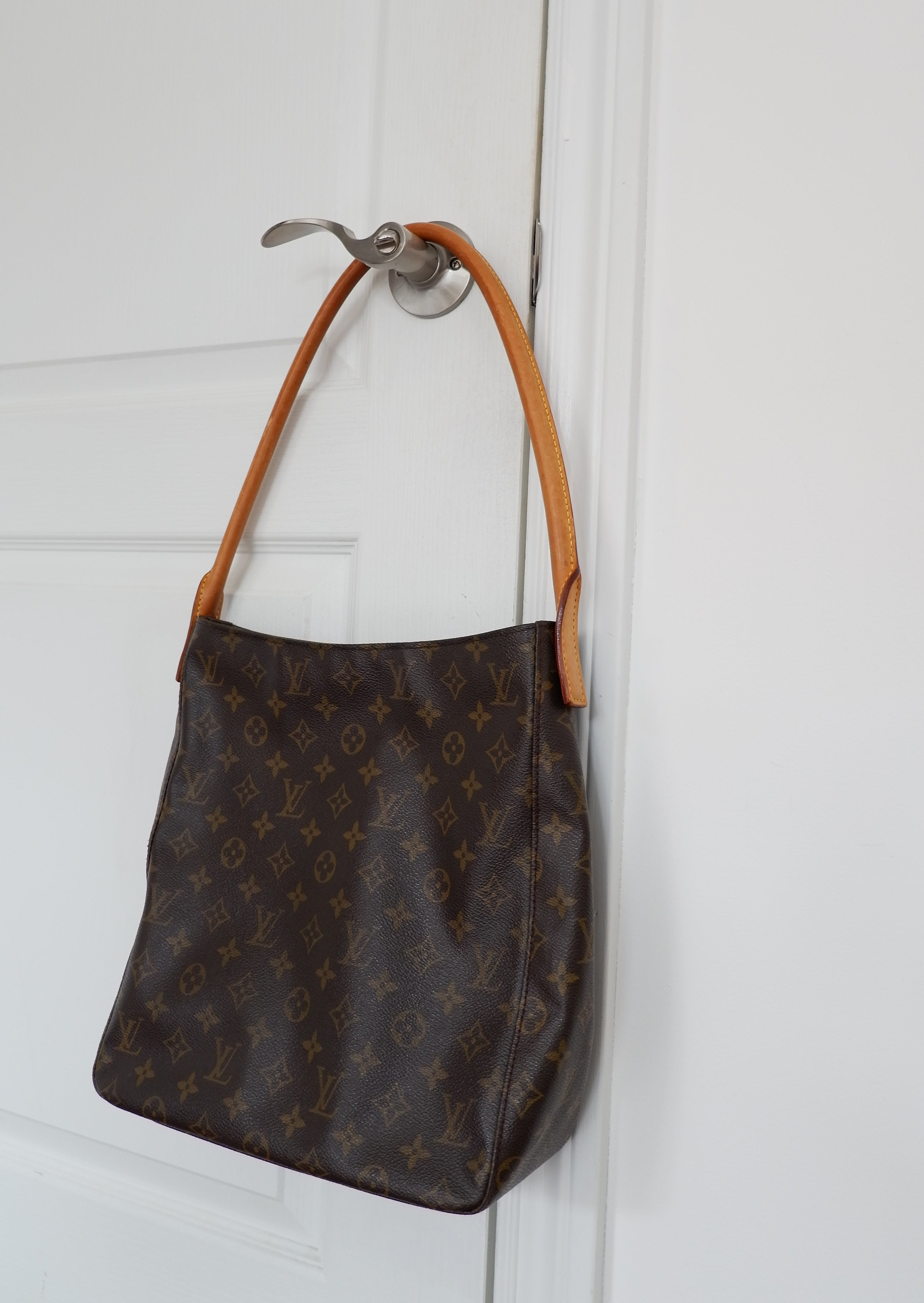 Authentique sac Looping GM Monogram d'occasion Louis Vuitton