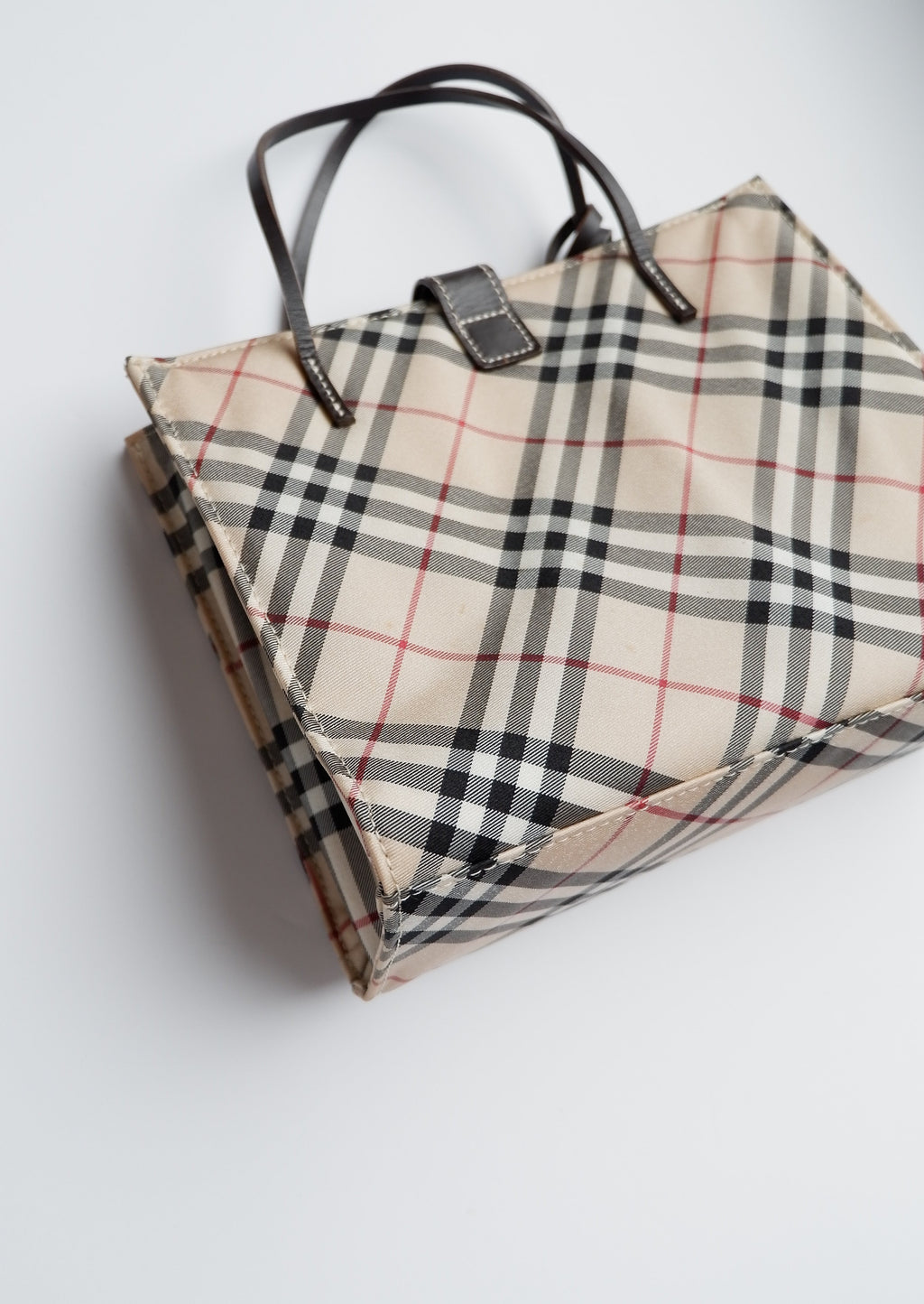 Fourre-tout micro Burberry Vintage Check authentique d'occasion avec poignée supérieure