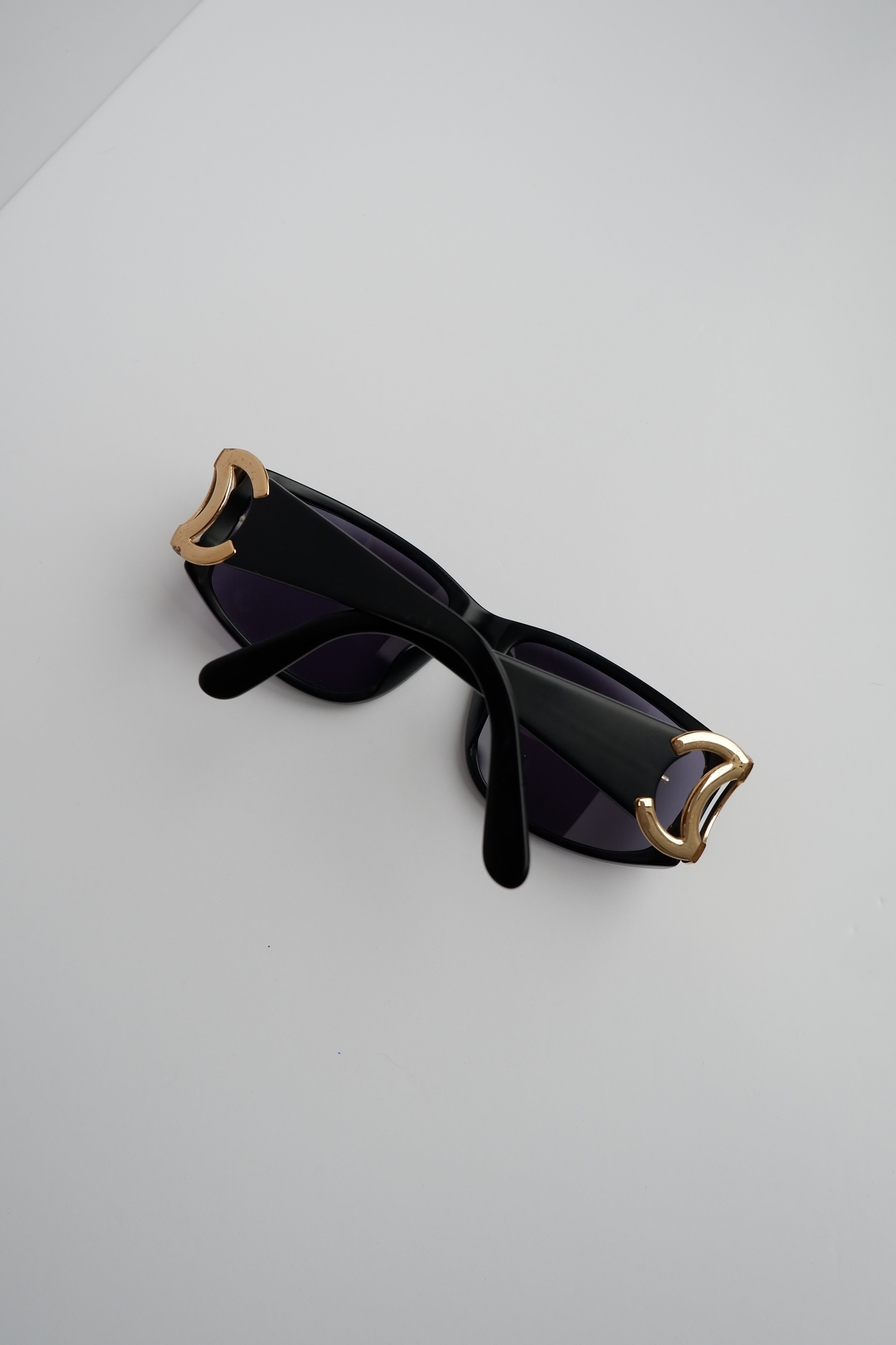 Authentiques lunettes de soleil vintage Chanel à monture carrée avec logo CC, d'occasion
