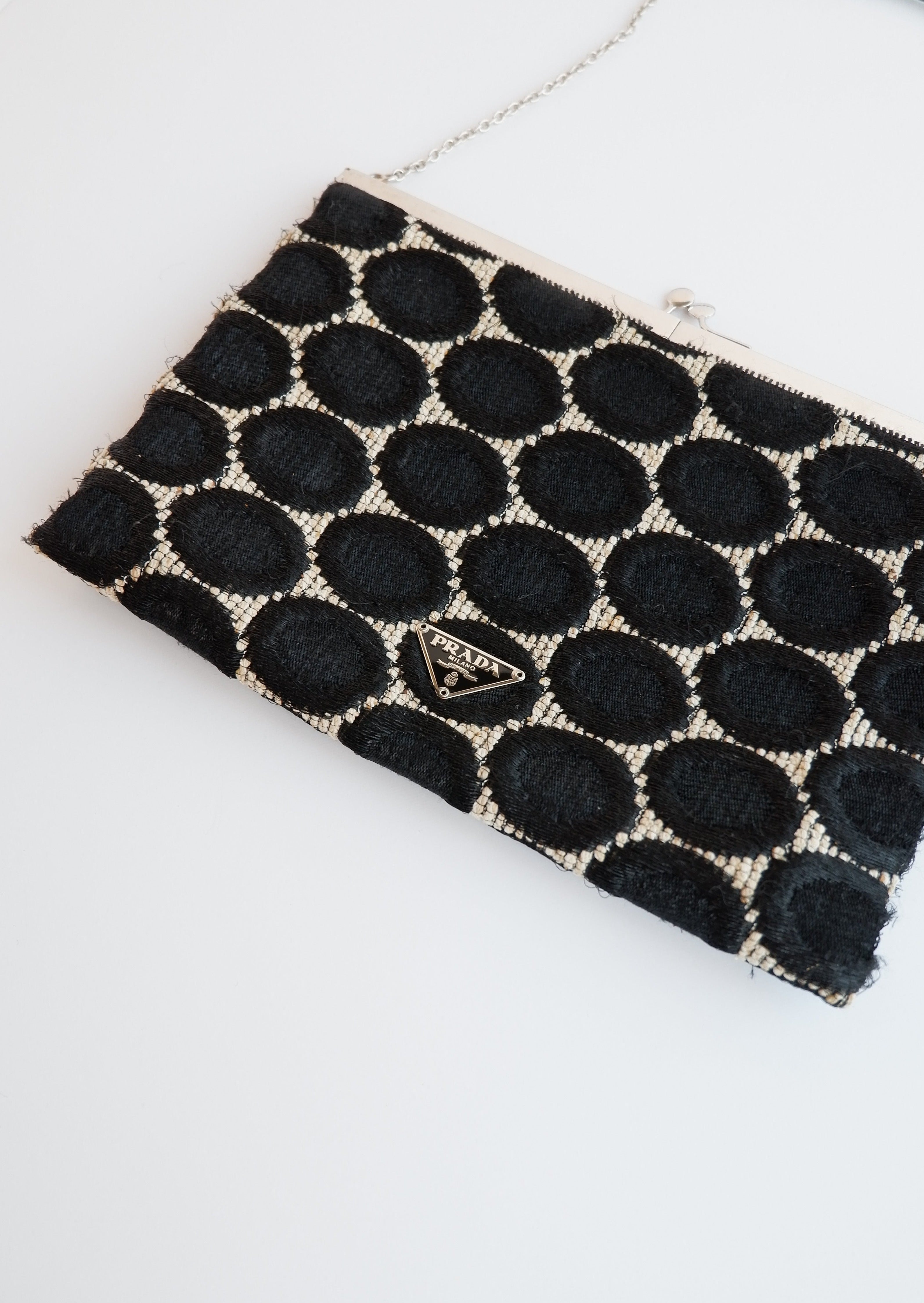 Pochette / Sac Prada authentique d'occasion, imprimé cercles noirs et blancs