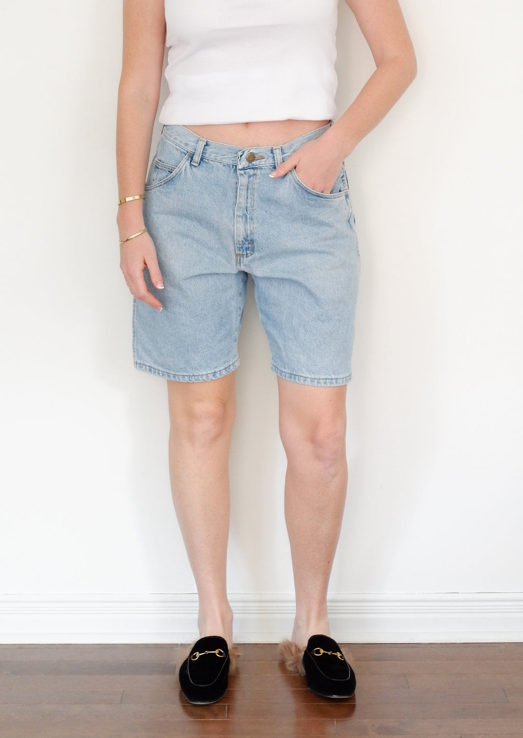 Wrangler Vintage Light Wash Jean Shorts - 30
