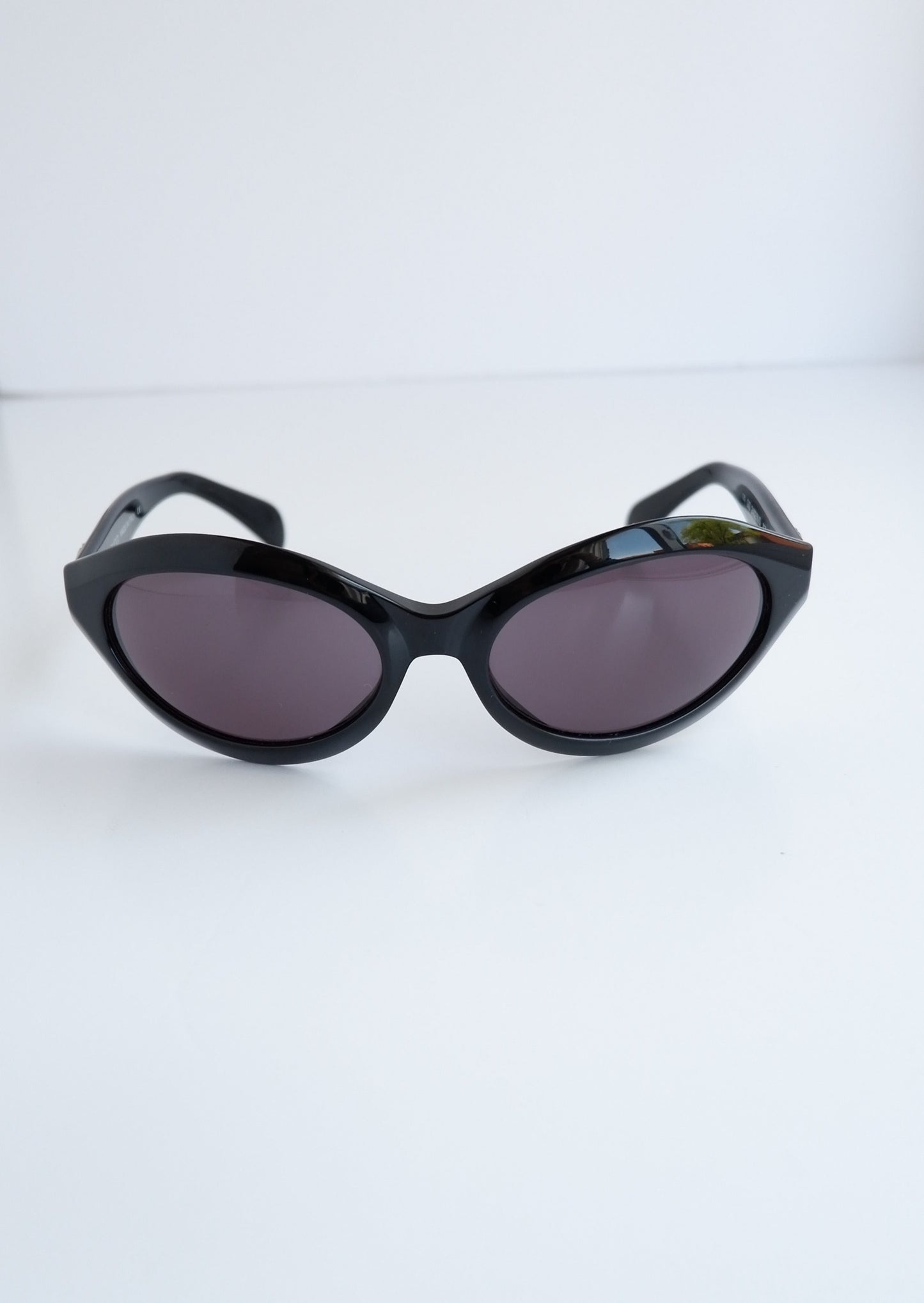 Authentic Preowned Vintage Gucci Black Round Frame Sunglasses