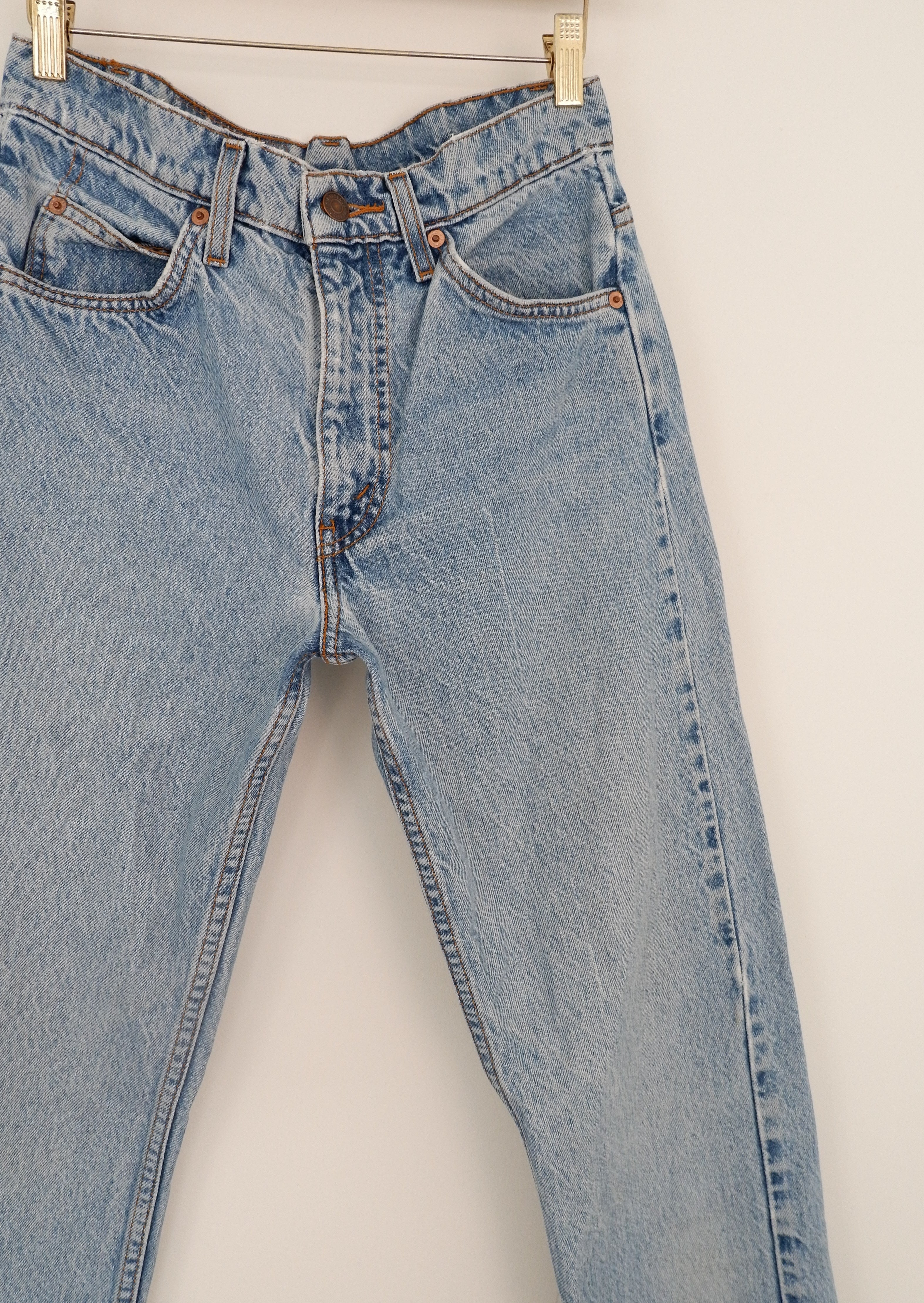 Levis Vintage 505 Medium Light Wash Jeans - 27