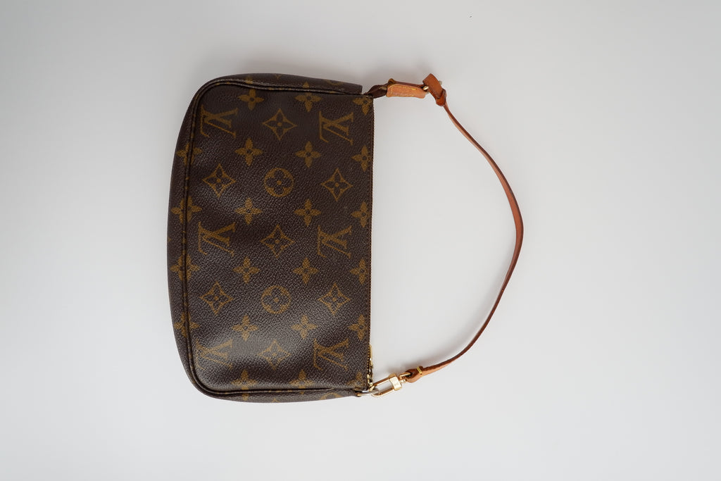 Authentique Louis Vuitton d'occasion Pochette Accessoires Monogram
