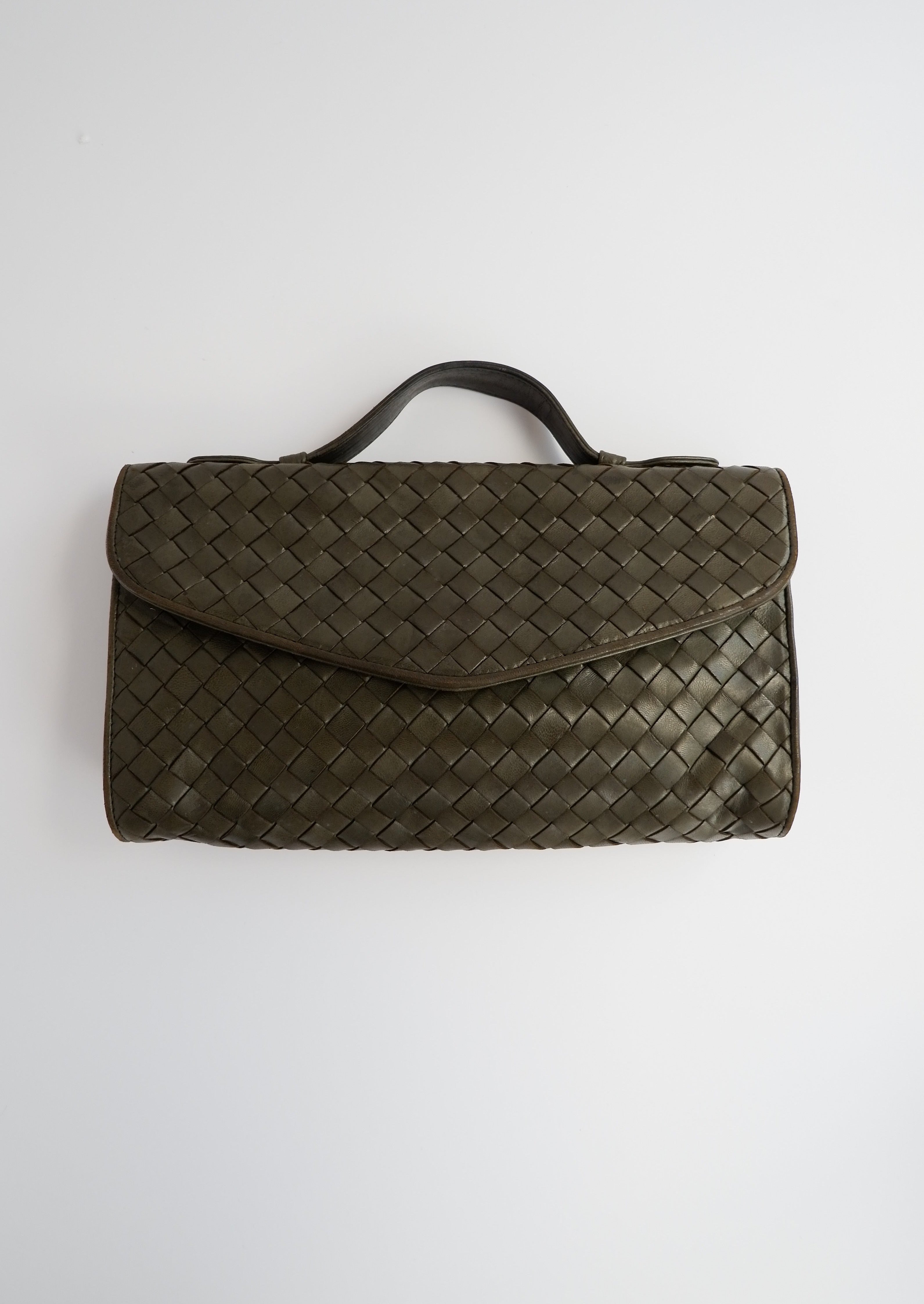 Authentique Pochette Vintage Bottega Veneta Tissée Vert/Kaki (Similaire à la Pochette Andiamo Actuelle)
