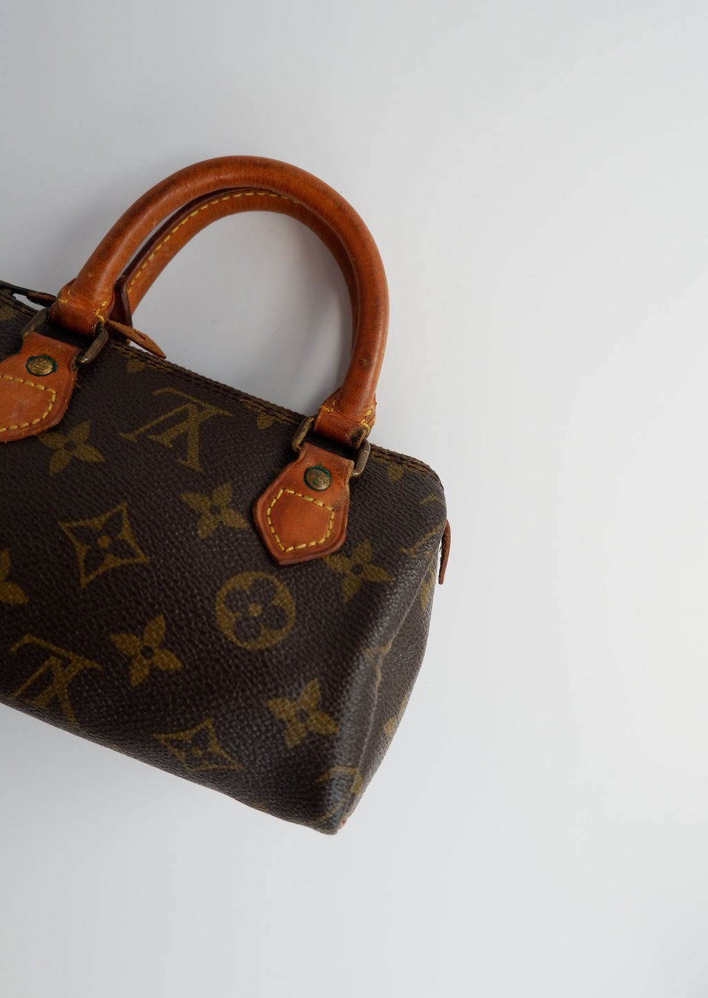 Sac Louis Vuitton Speedy Mini Monogram authentique d'occasion (bandoulière)