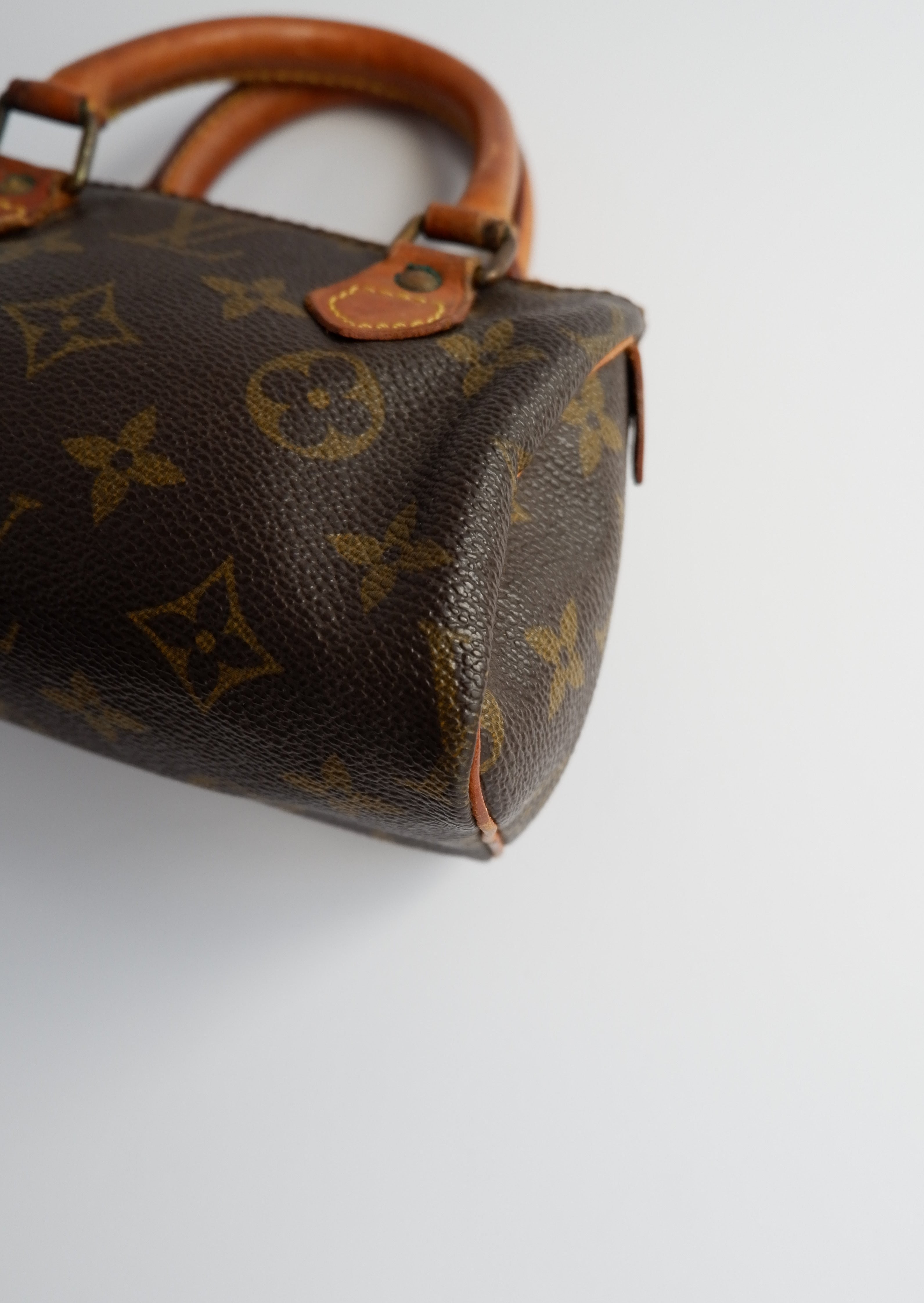 Sac Louis Vuitton Speedy Mini Monogram authentique d'occasion (bandoulière)