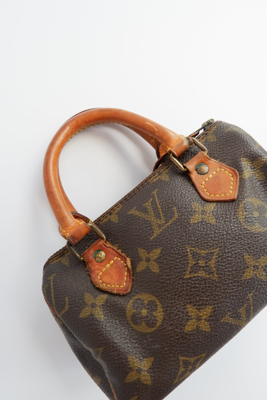 Sac Louis Vuitton Speedy Mini Monogram authentique d'occasion (bandoulière)