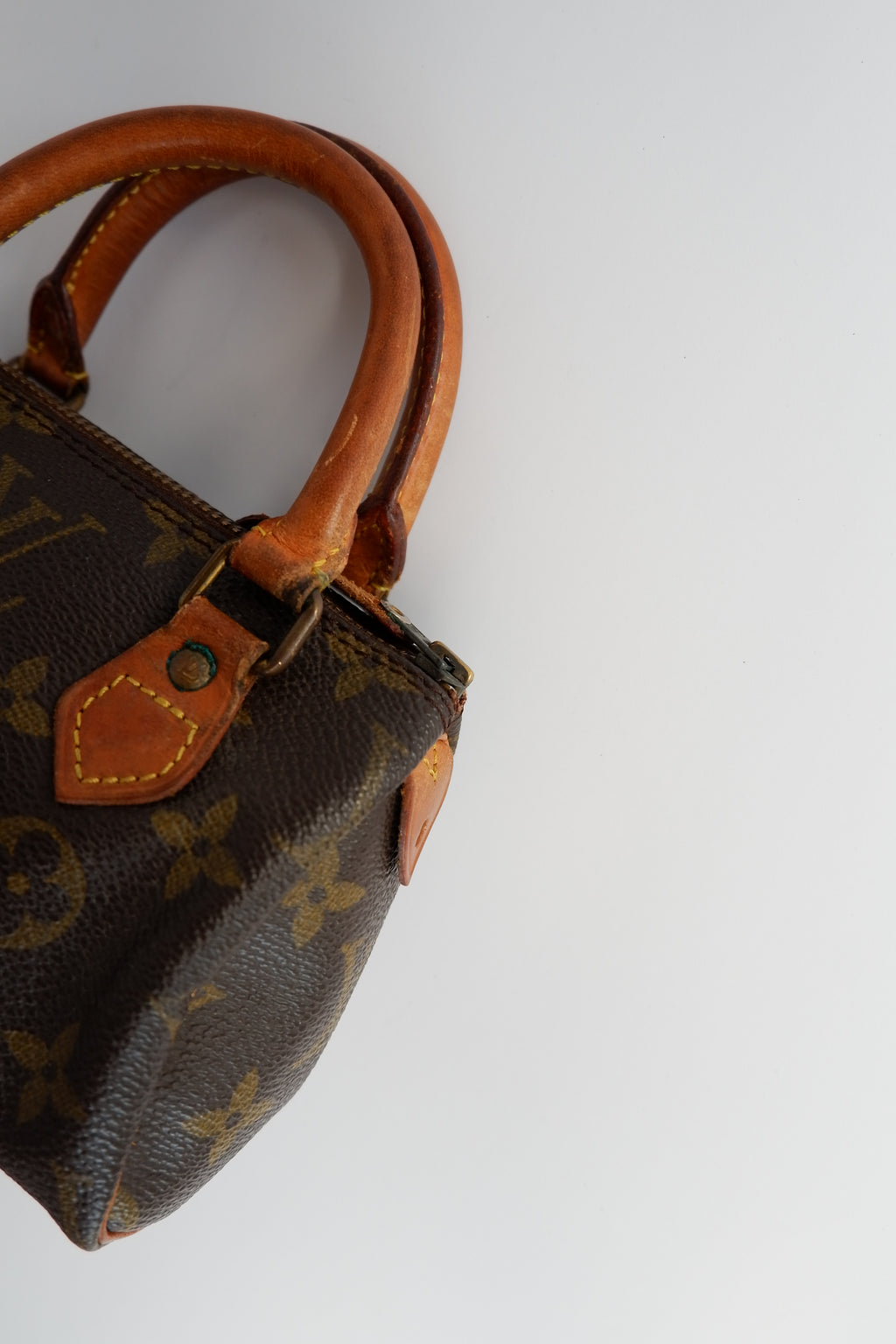 Sac Louis Vuitton Speedy Mini Monogram authentique d'occasion (bandoulière)