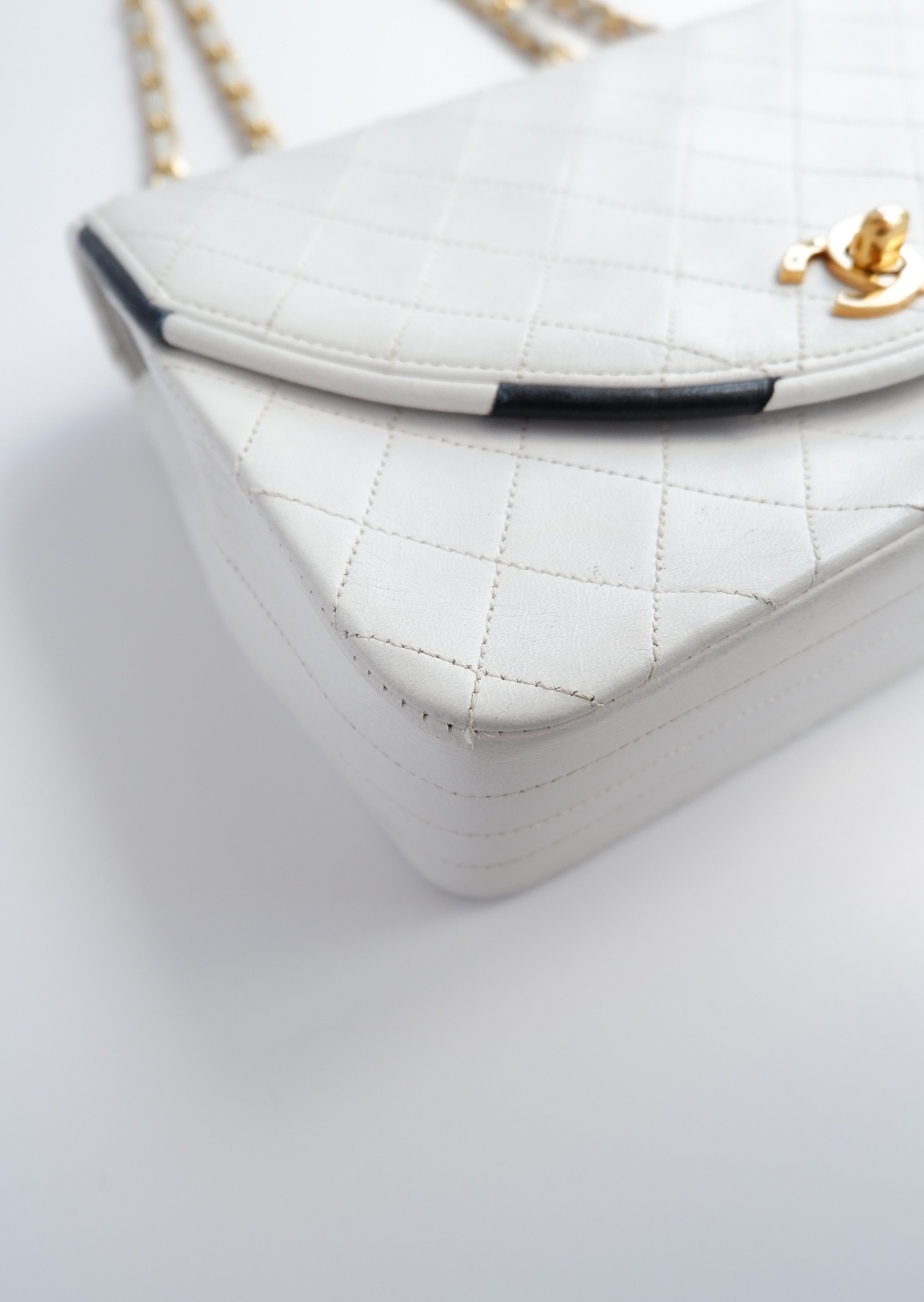 Authentic Preowned Vintage Chanel White Single Flap Bag - GHW