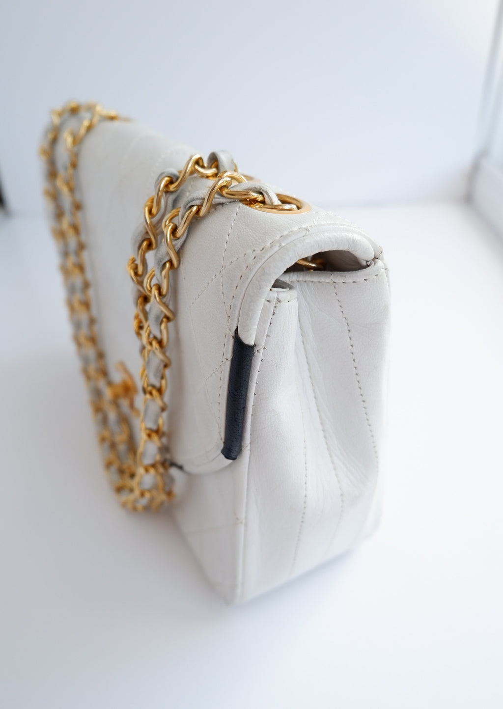 Authentic Preowned Vintage Chanel White Single Flap Bag - GHW