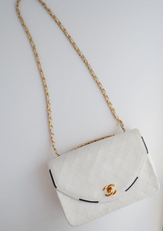 Authentic Preowned Vintage Chanel White Single Flap Bag - GHW