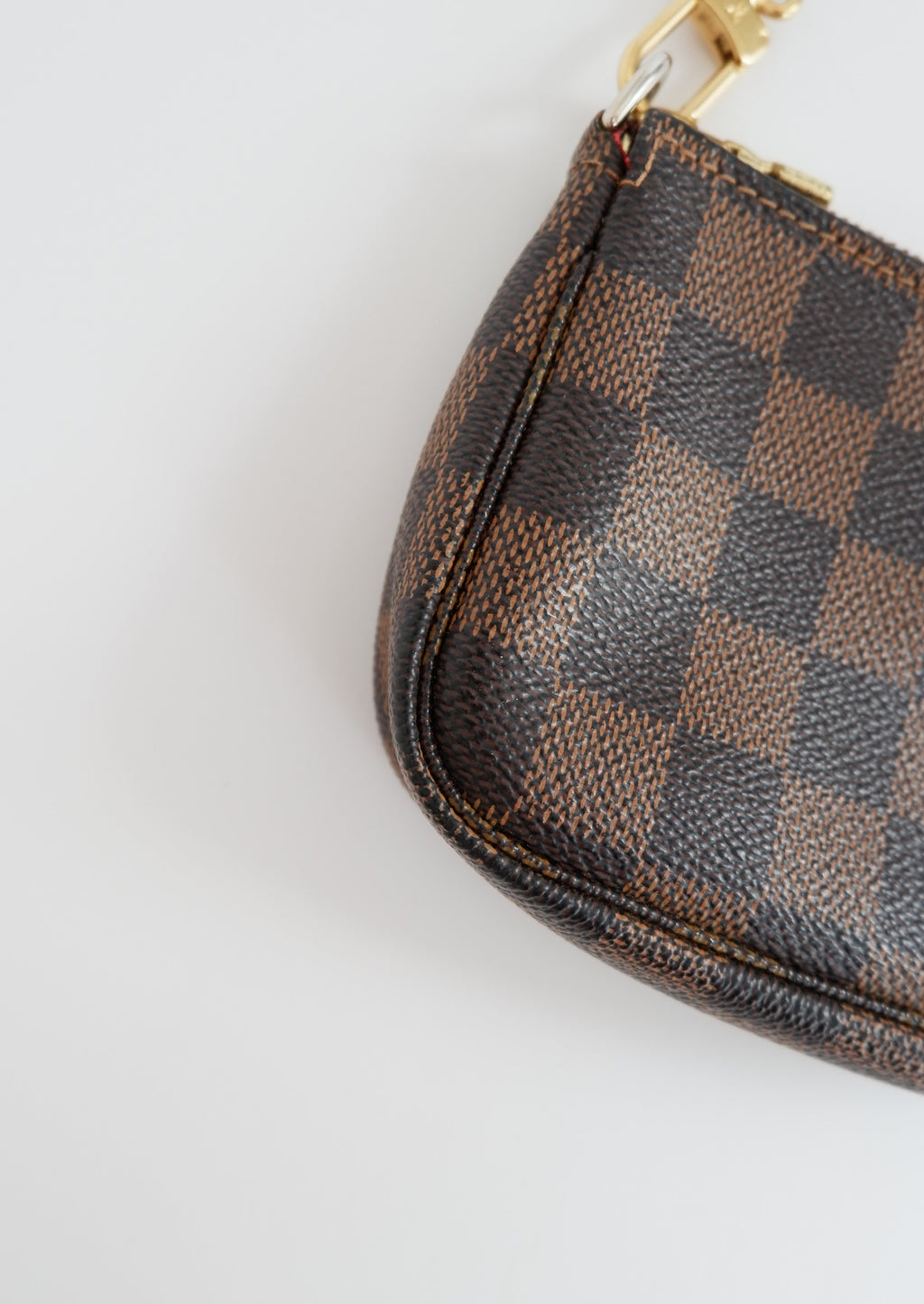 Mini Pochette Accessoires Louis Vuitton Damier Ebene d'occasion authentique