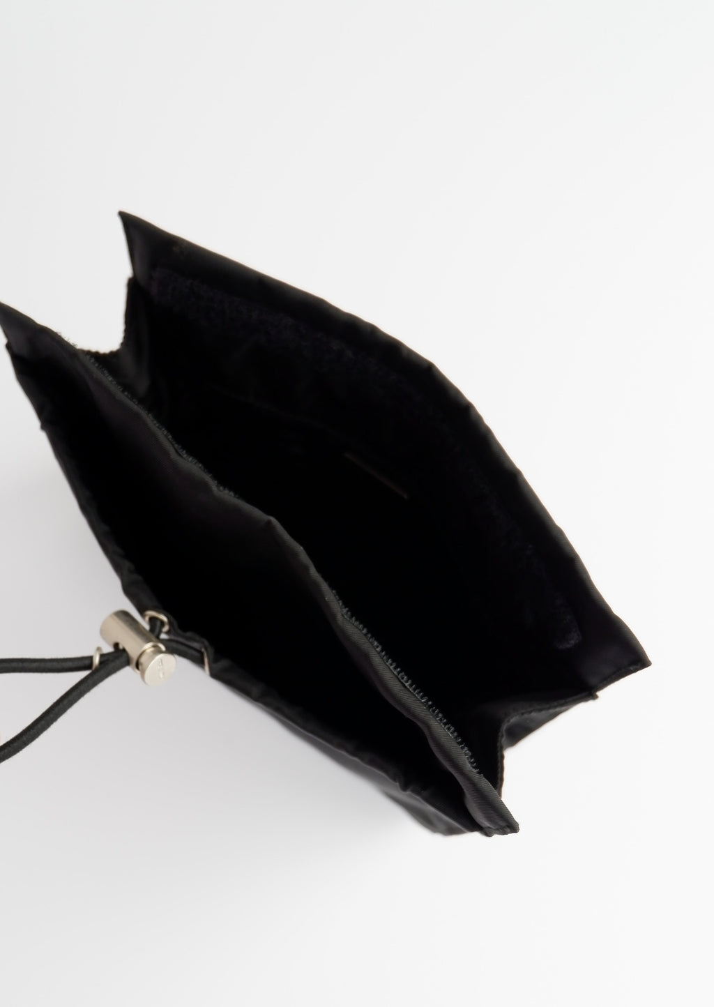 Pochette micro Prada authentique d'occasion en nylon noir