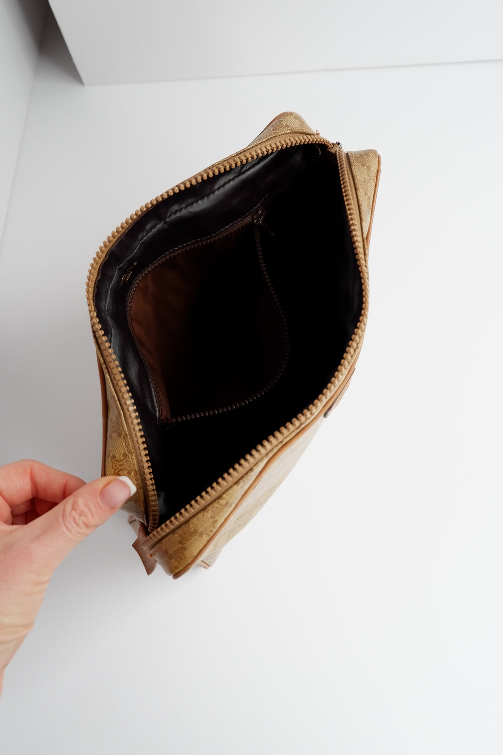 Pochette Céline Authentique d'occasion en Toile Enduite