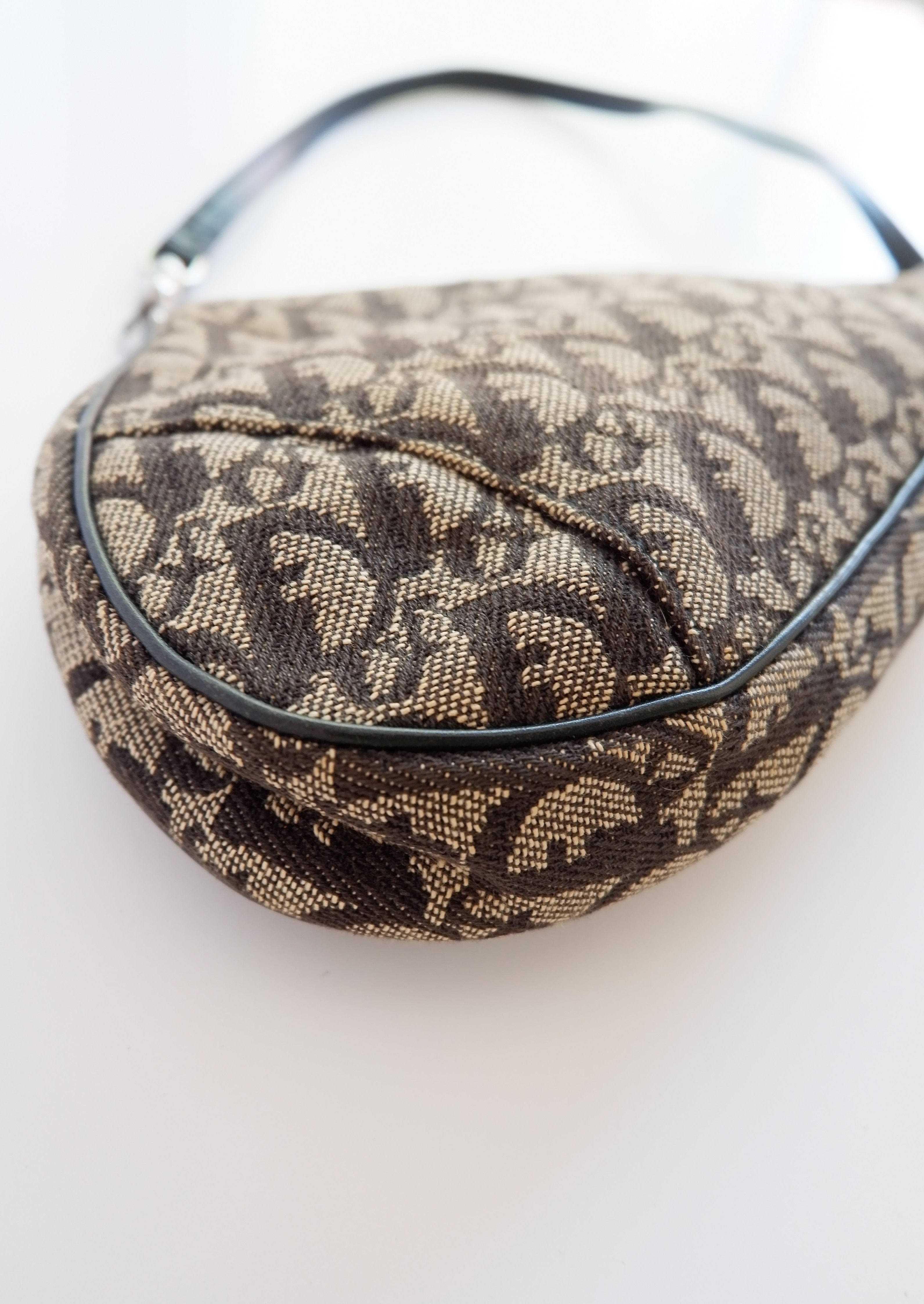 Sac Christian Dior Diorissimo Saddle vintage noir d'occasion authentique
