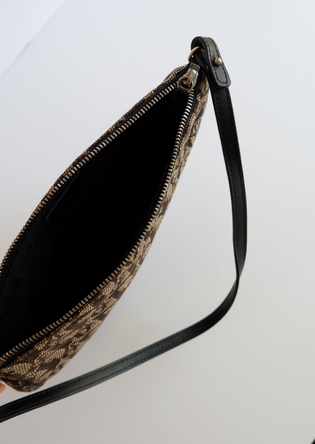 Sac Christian Dior Diorissimo Saddle vintage noir d'occasion authentique
