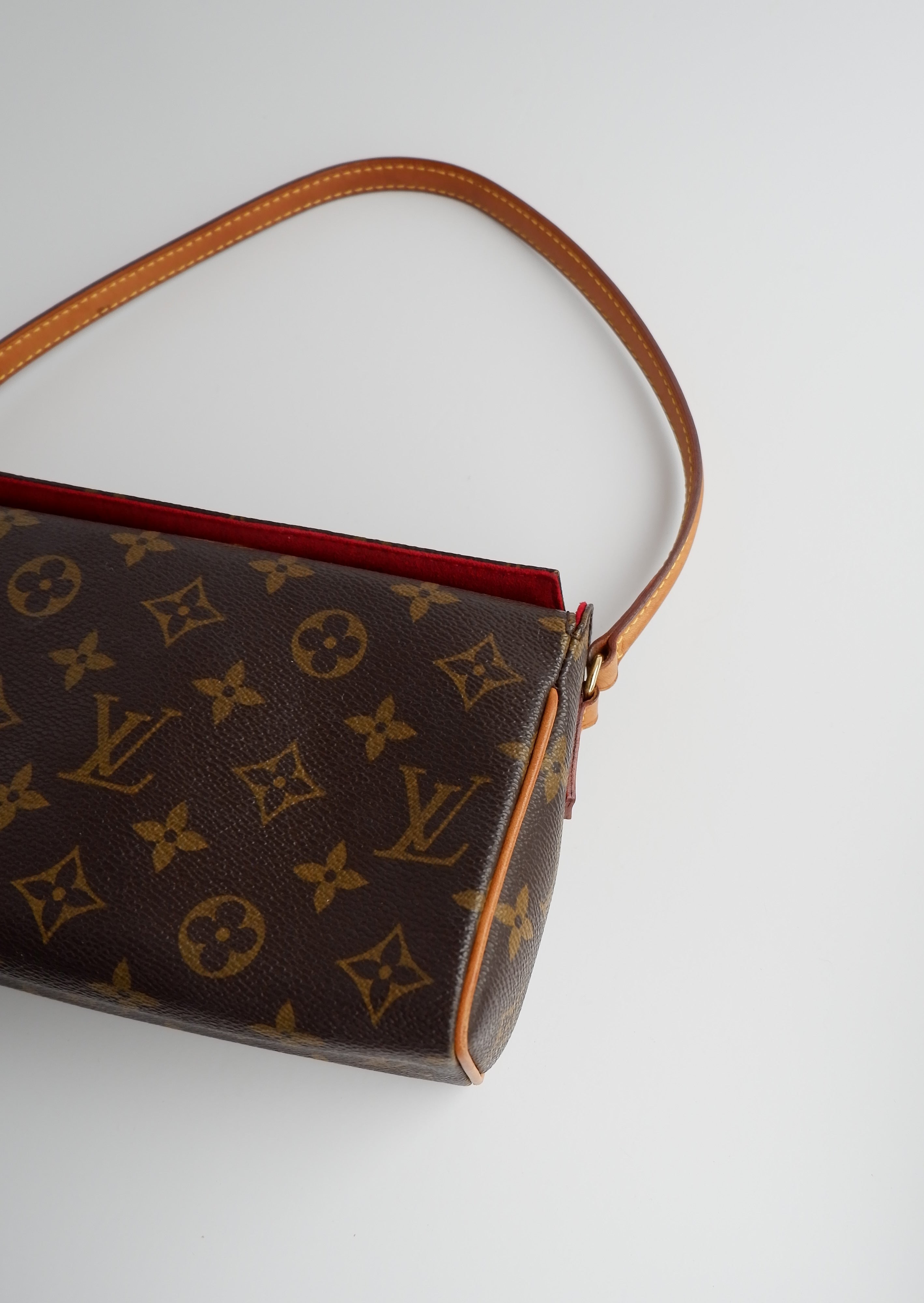 Sac à bandoulière Louis Vuitton Monogram Récital authentique d'occasion
