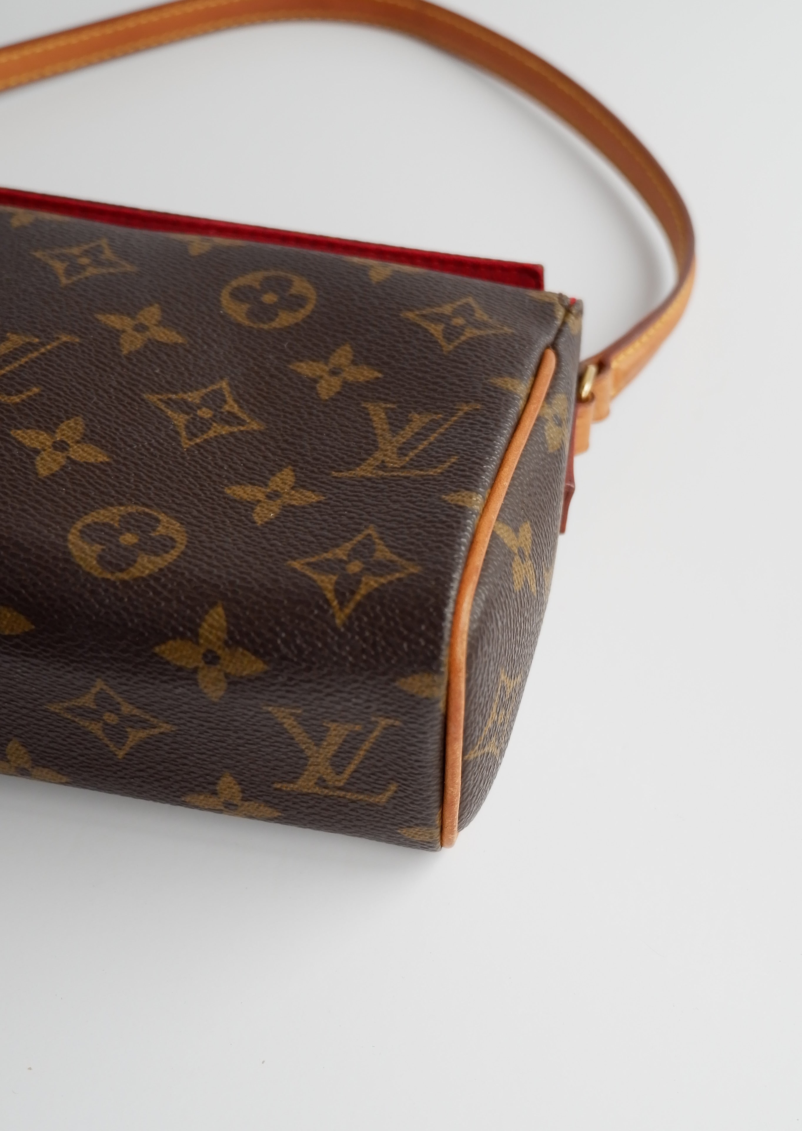 Sac à bandoulière Louis Vuitton Monogram Récital authentique d'occasion