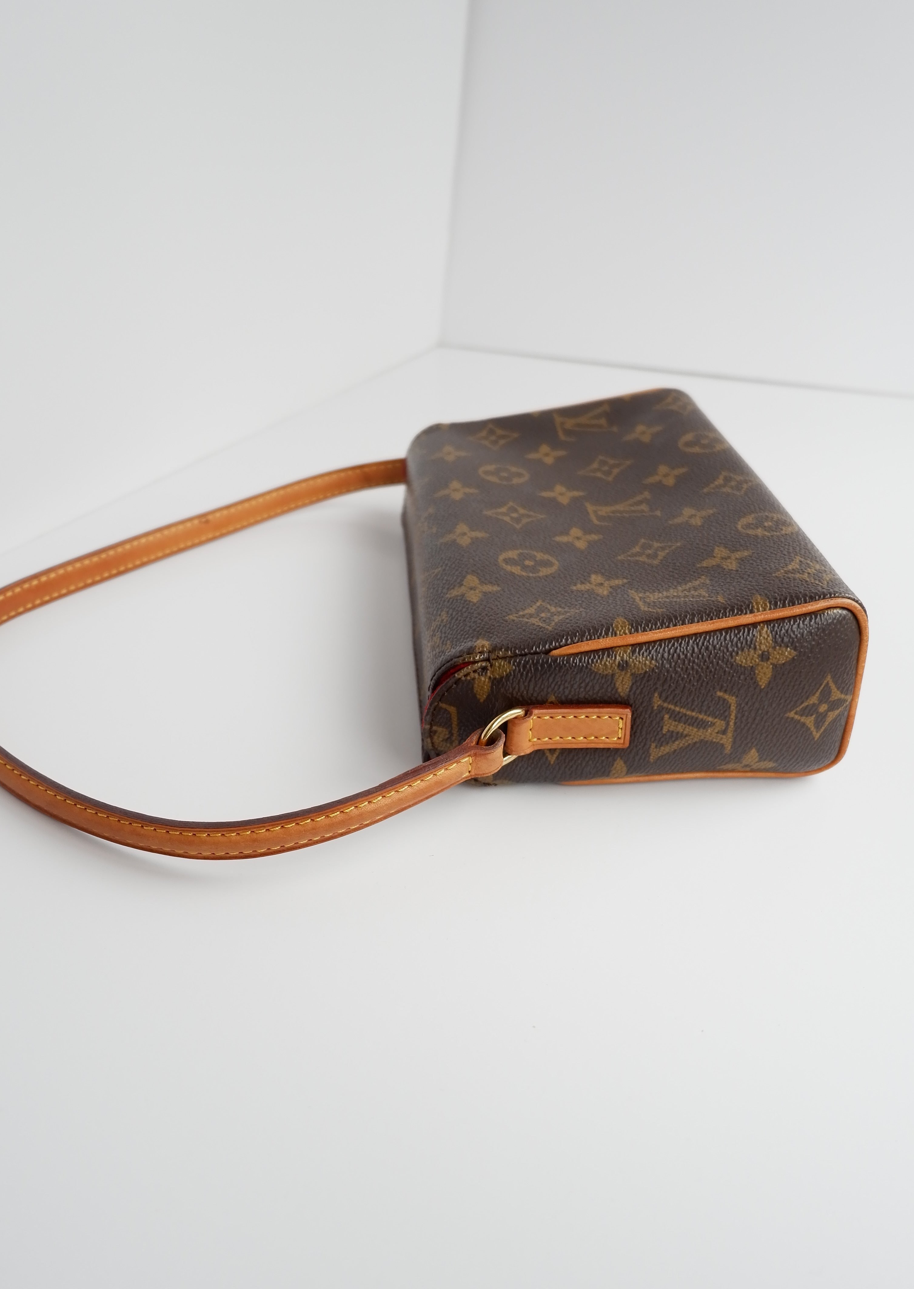 Sac à bandoulière Louis Vuitton Monogram Récital authentique d'occasion