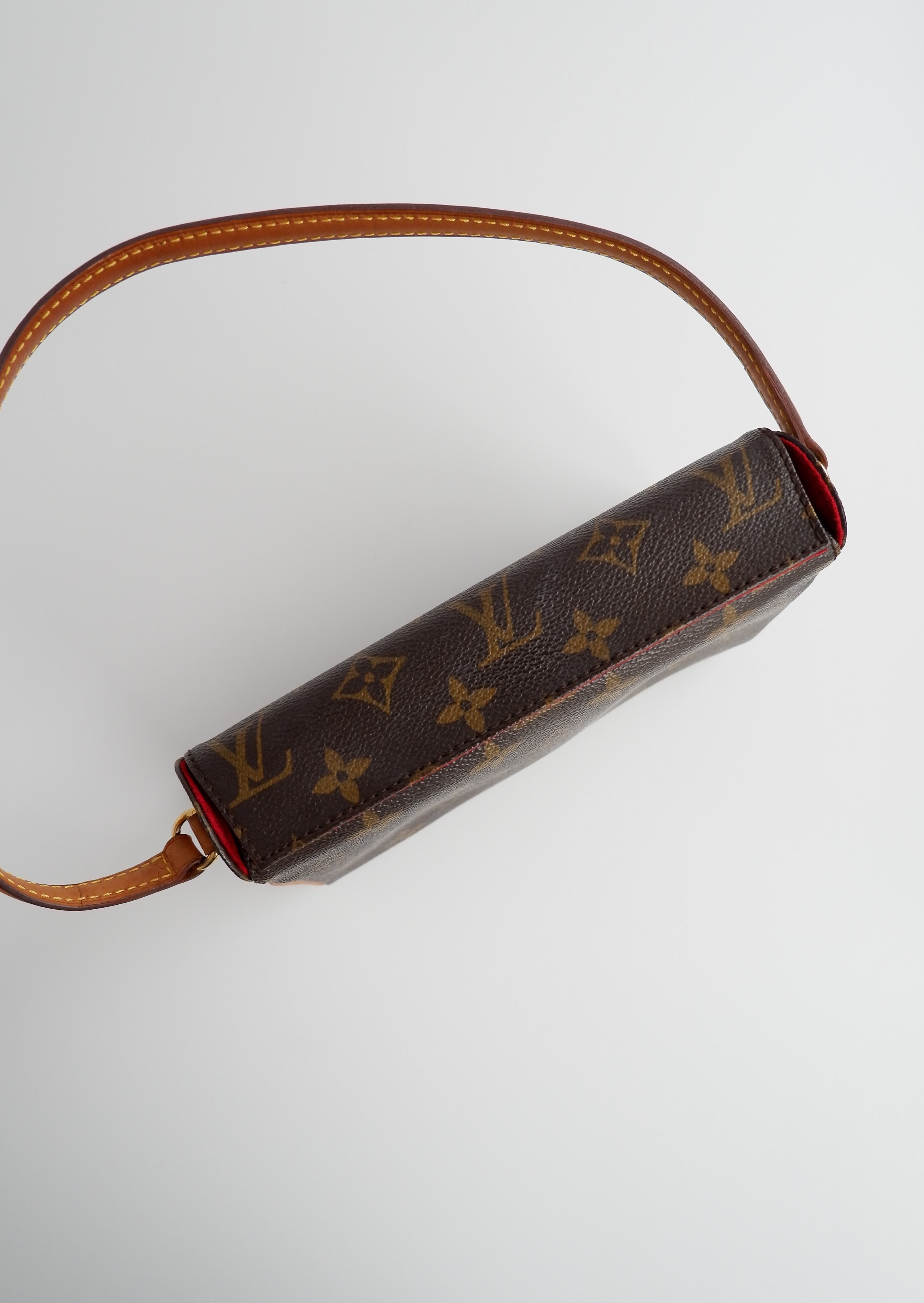 Sac à bandoulière Louis Vuitton Monogram Récital authentique d'occasion