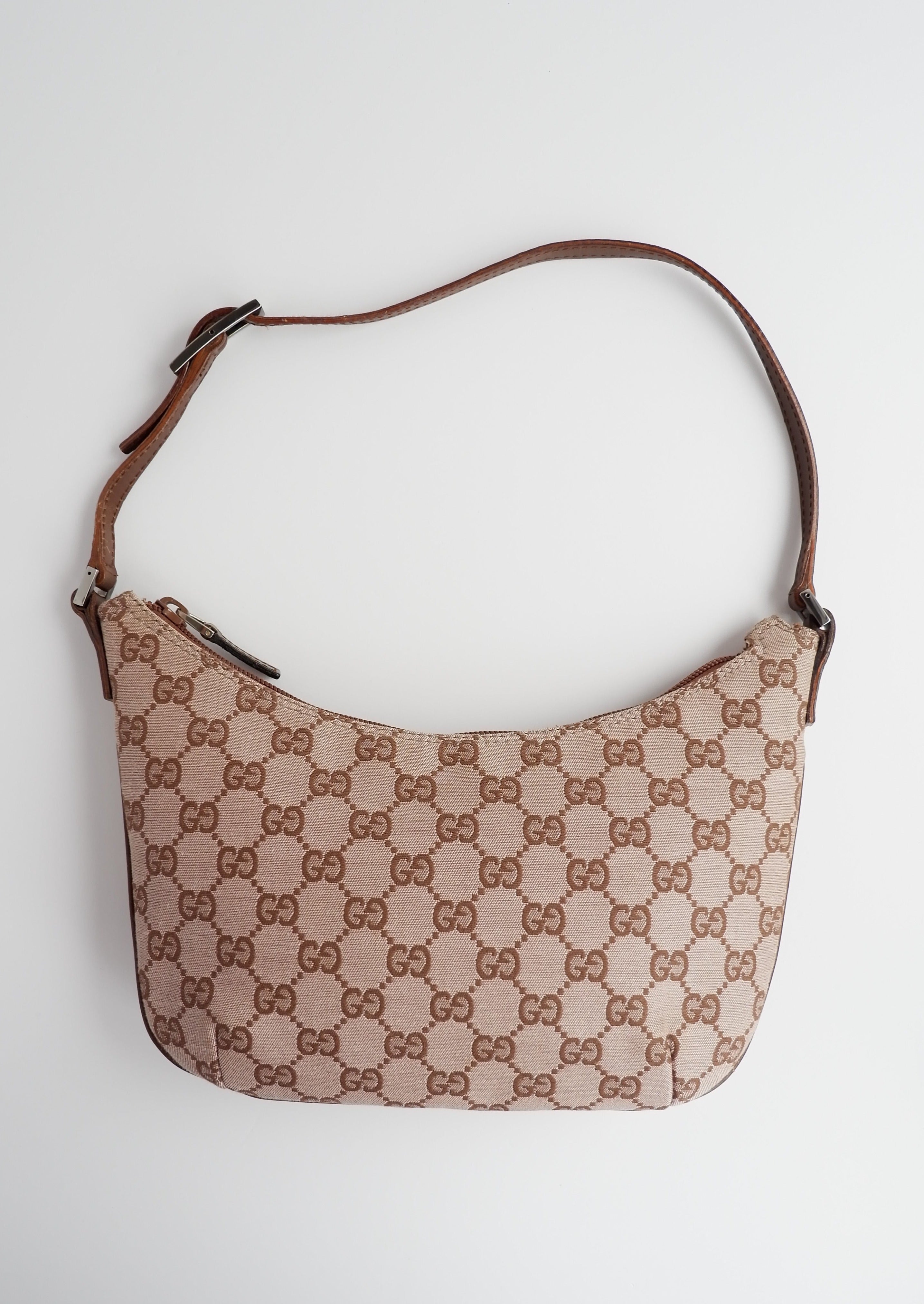 Authentique Sac à Main d'Épaule Pochette Gucci Marron en Toile GG d'Occasion