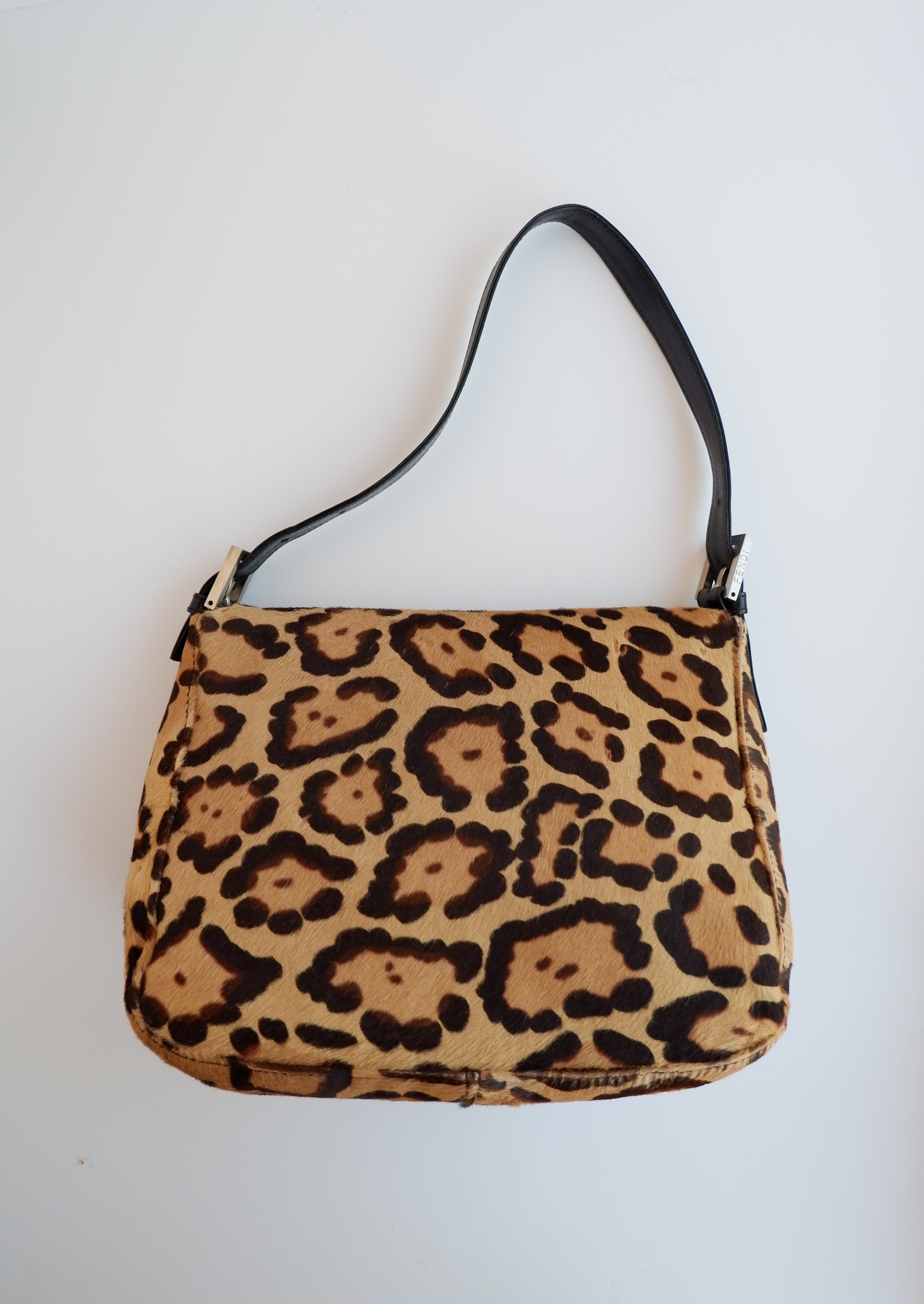 Authentique Sac bandoulière Fendi en poulain imprimé animalier d'occasion