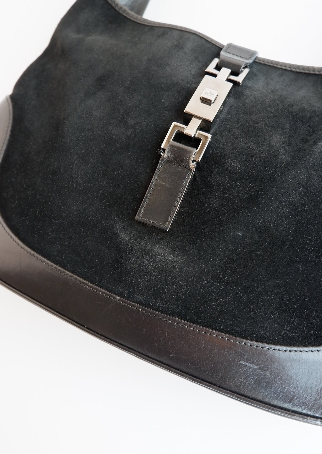 Authentique sac à bandoulière Gucci Jackie noir d'occasion