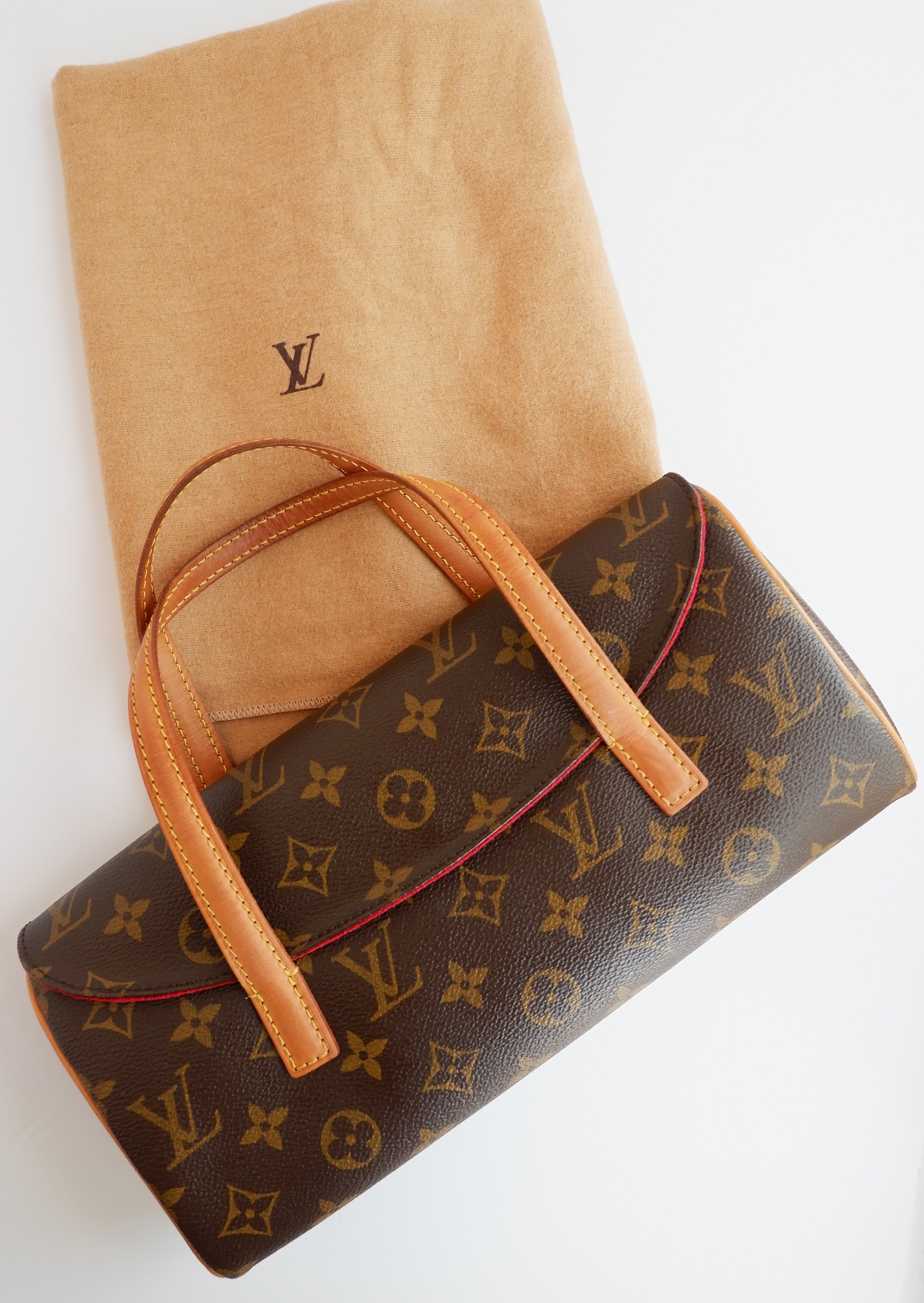 Authentique sac à main Louis Vuitton Monogram Sonatine d'occasion