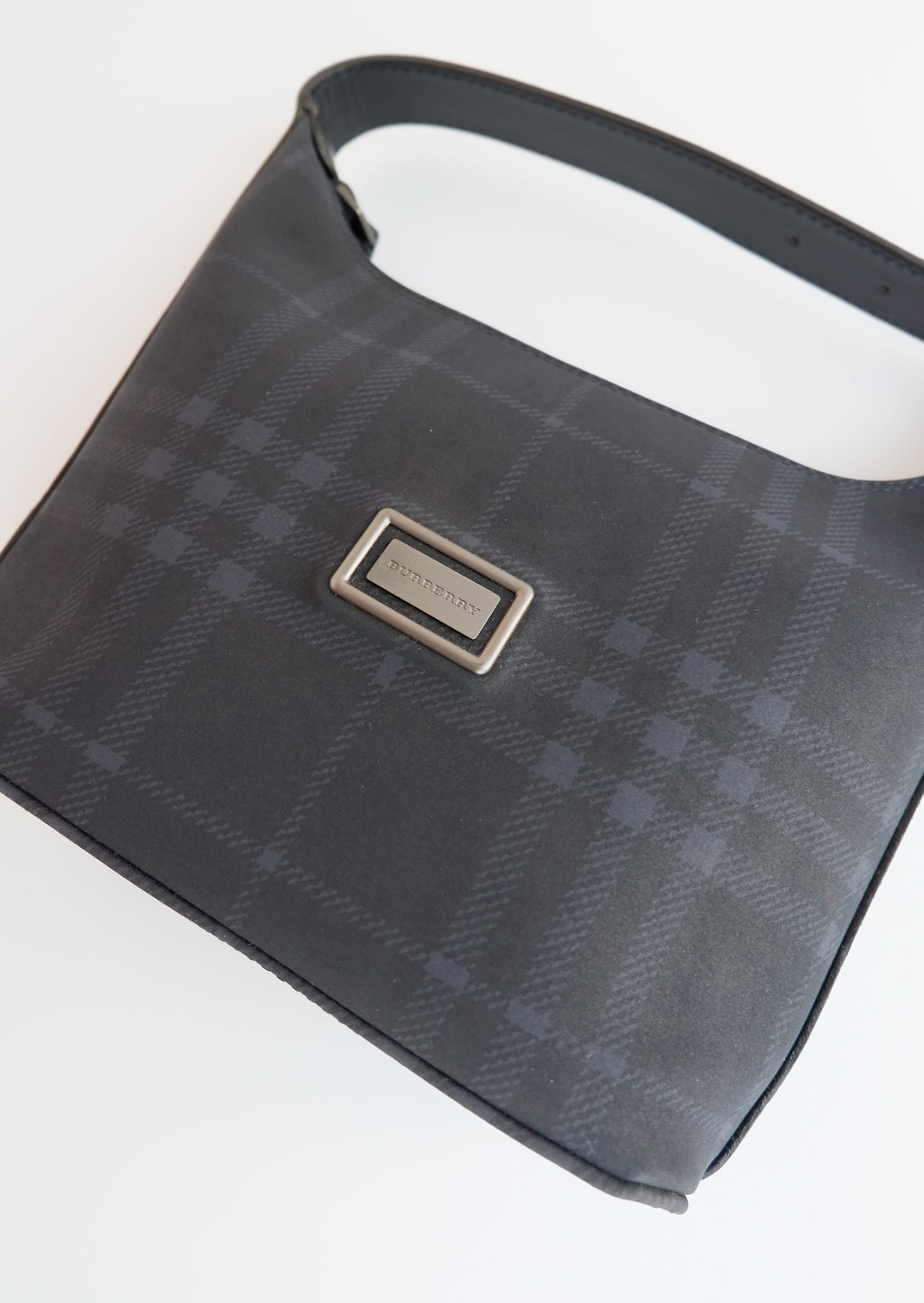 Authentique sac à main micro Burberry noir en toile d'occasion