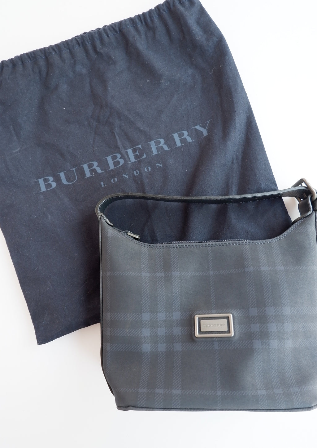 Authentique sac à main micro Burberry noir en toile d'occasion