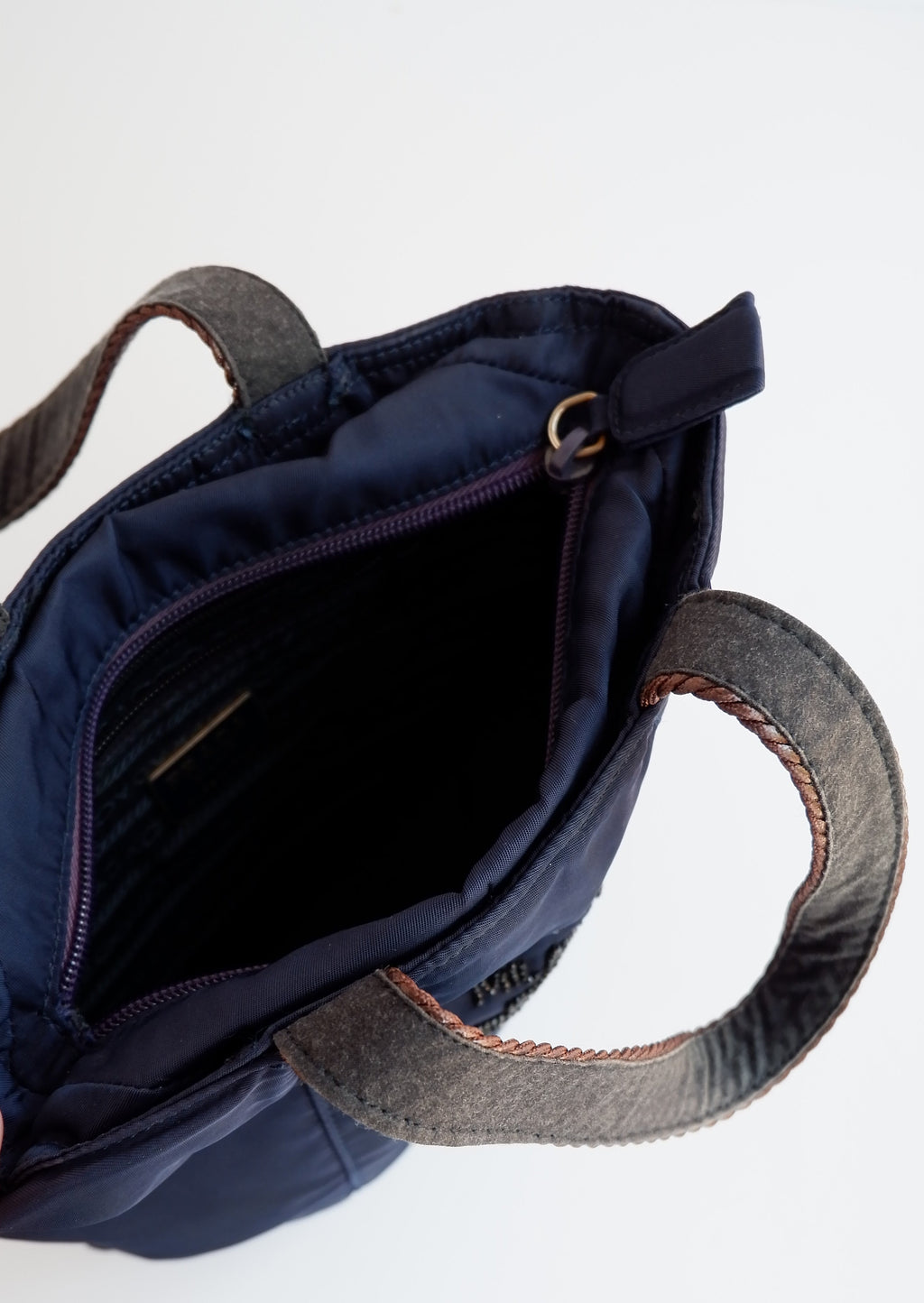 Cabas Authentique d'occasion Prada Tessuto en nylon bleu marine brodé de perles