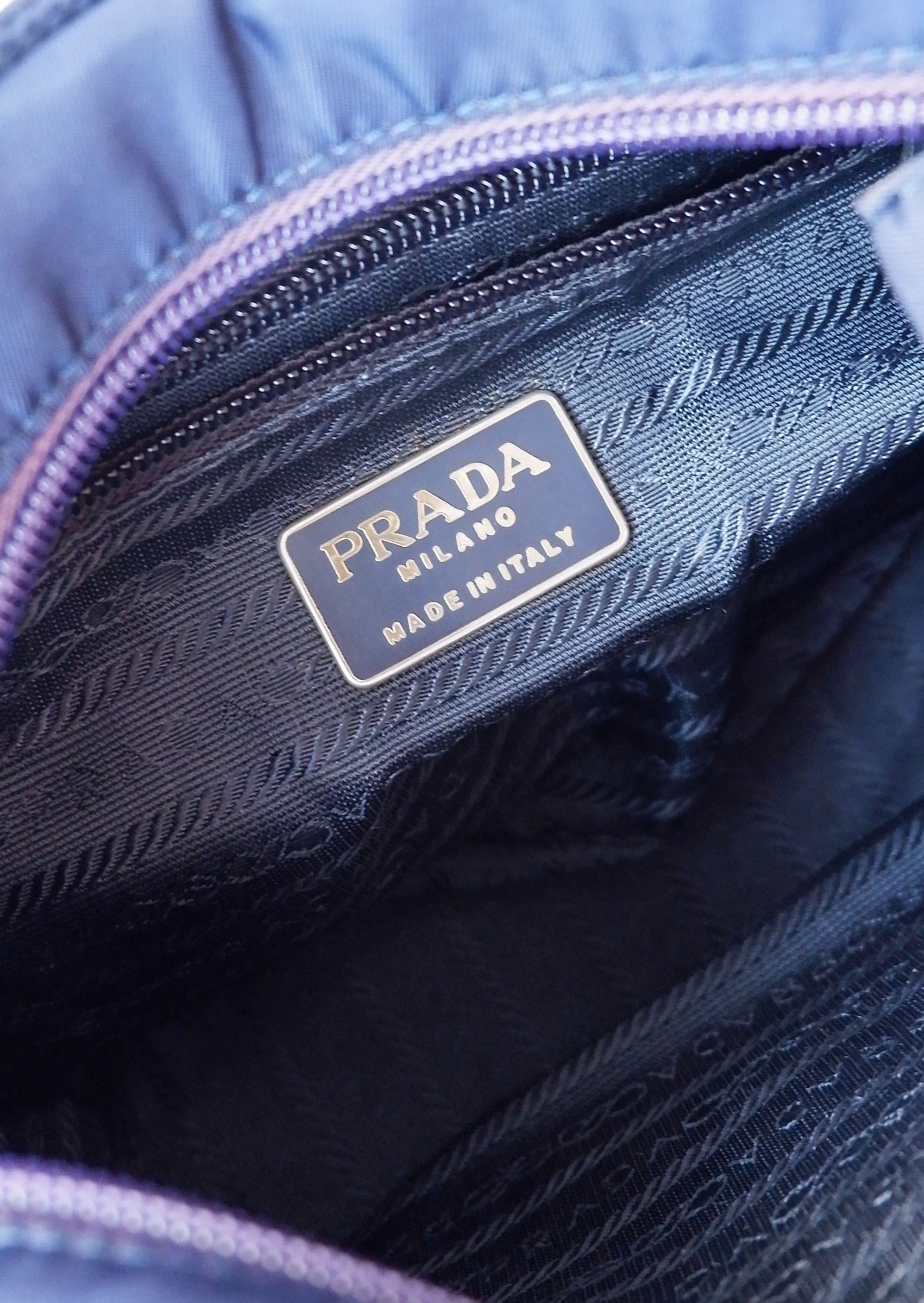 Cabas Authentique d'occasion Prada Tessuto en nylon bleu marine brodé de perles