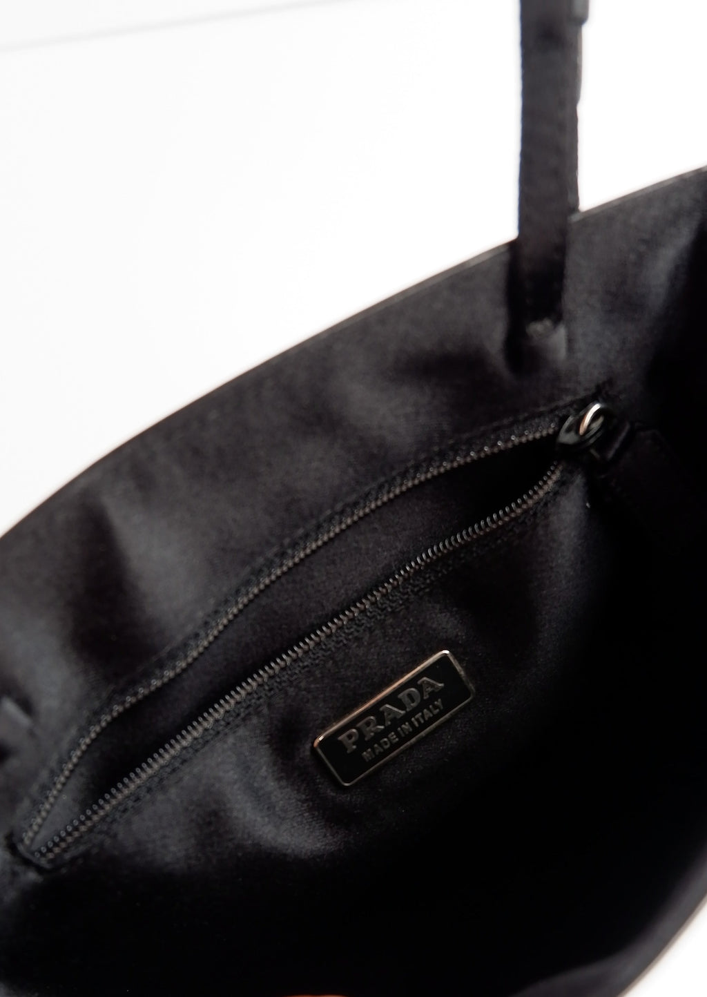 Sac/cabas micro Prada authentique d'occasion en cuir verni noir