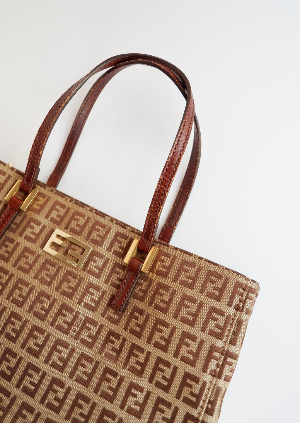 Sac à main Fendi d'occasion authentique en toile Zucchino marron