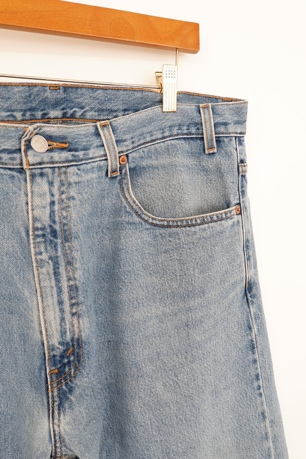 Levis Vintage 505 Medium Light Wash Regular Fit Jeans - 38