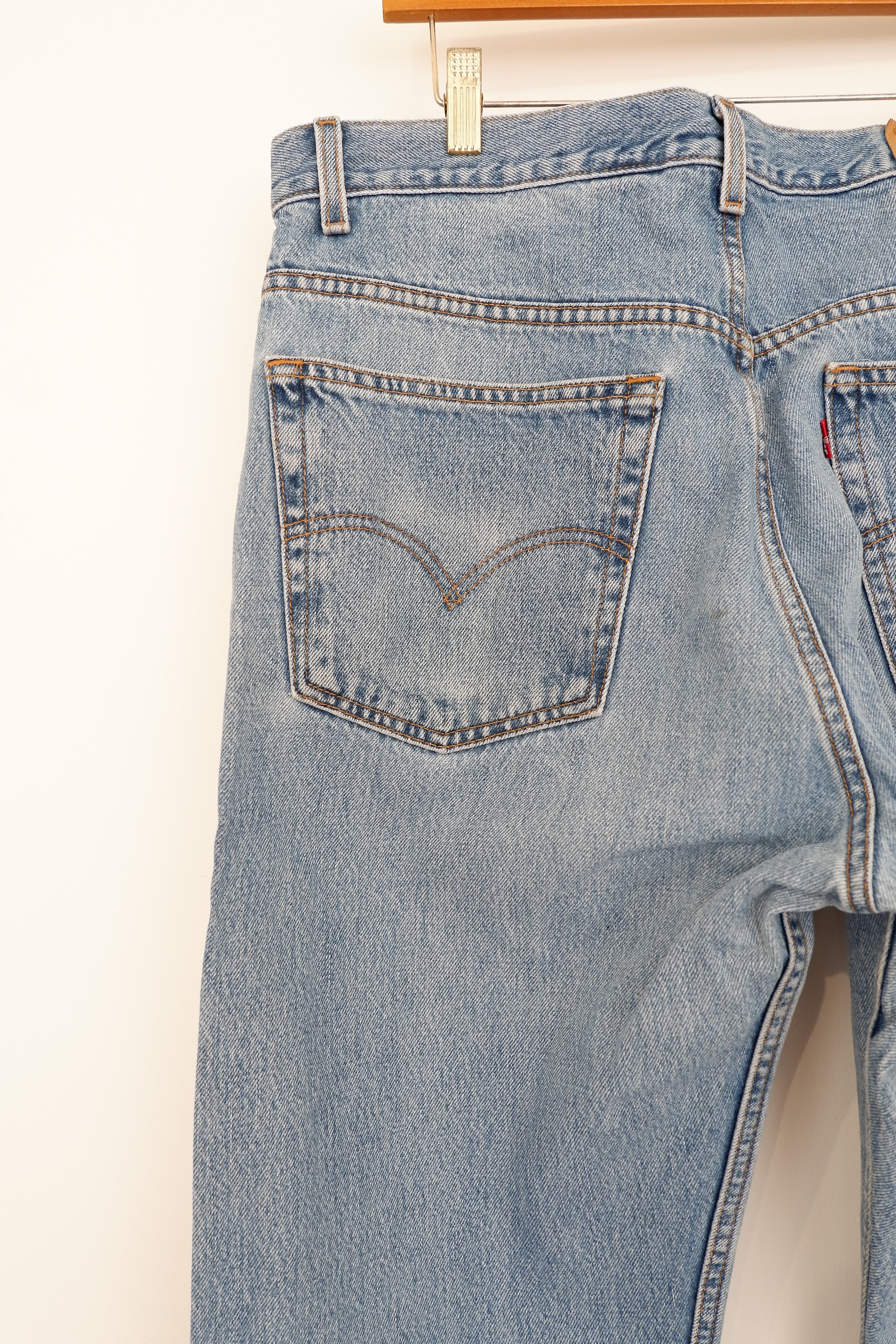Levis Vintage 505 Medium Light Wash Regular Fit Jeans - 38