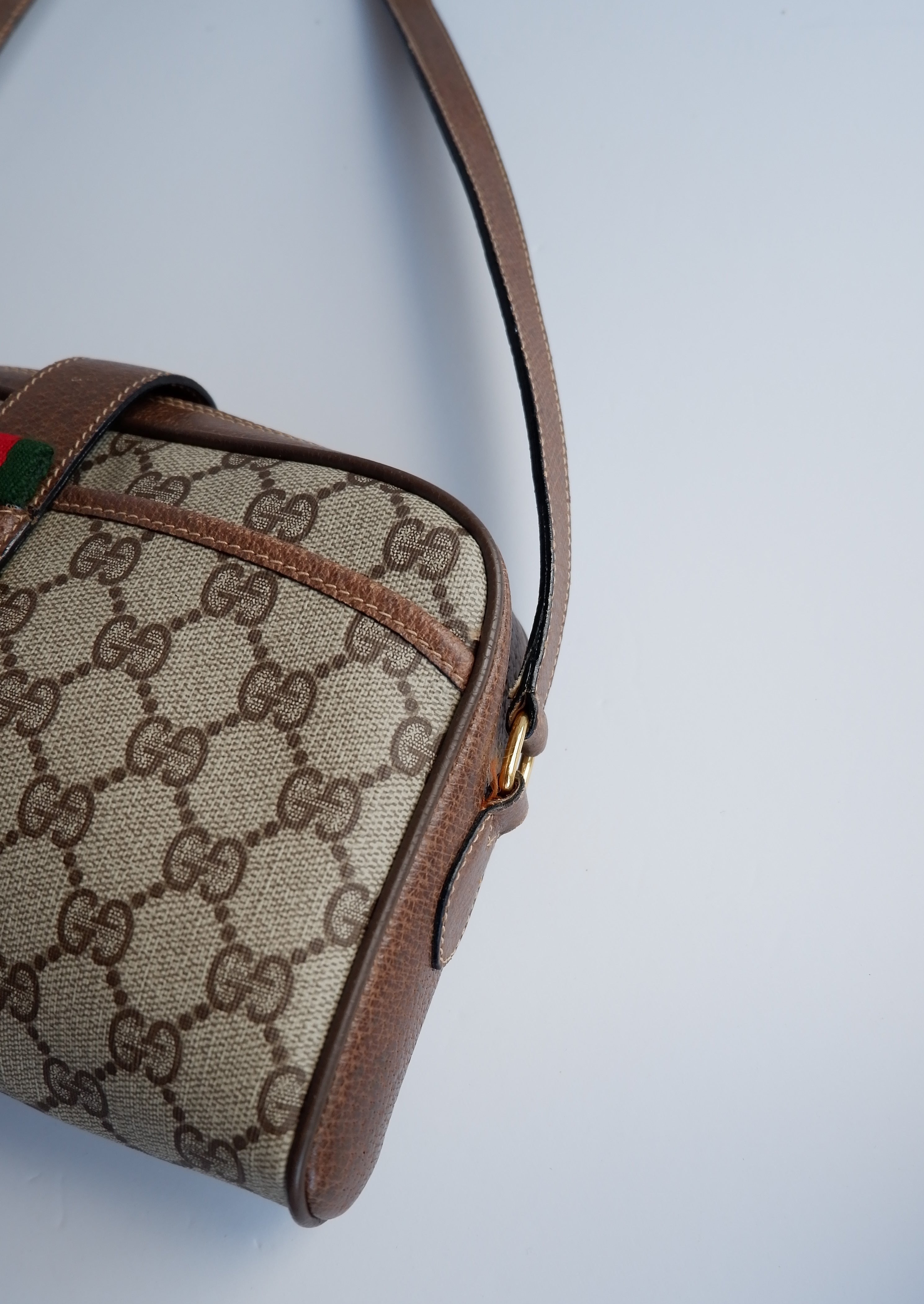 Authentique Sac bandoulière vintage Gucci Sherry Line d'occasion