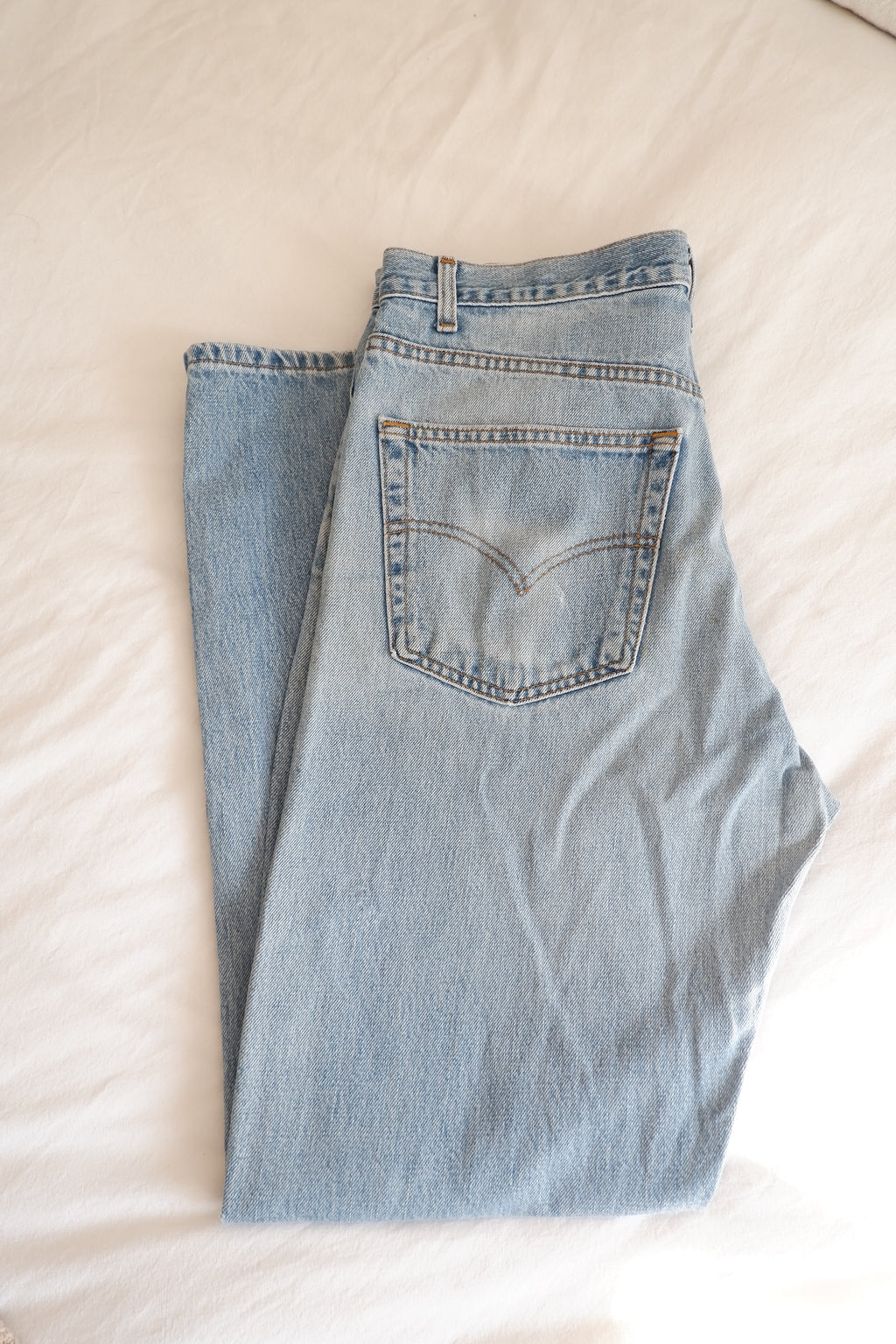 Levis Vintage 505 Jean coupe classique à lavage clair - 38