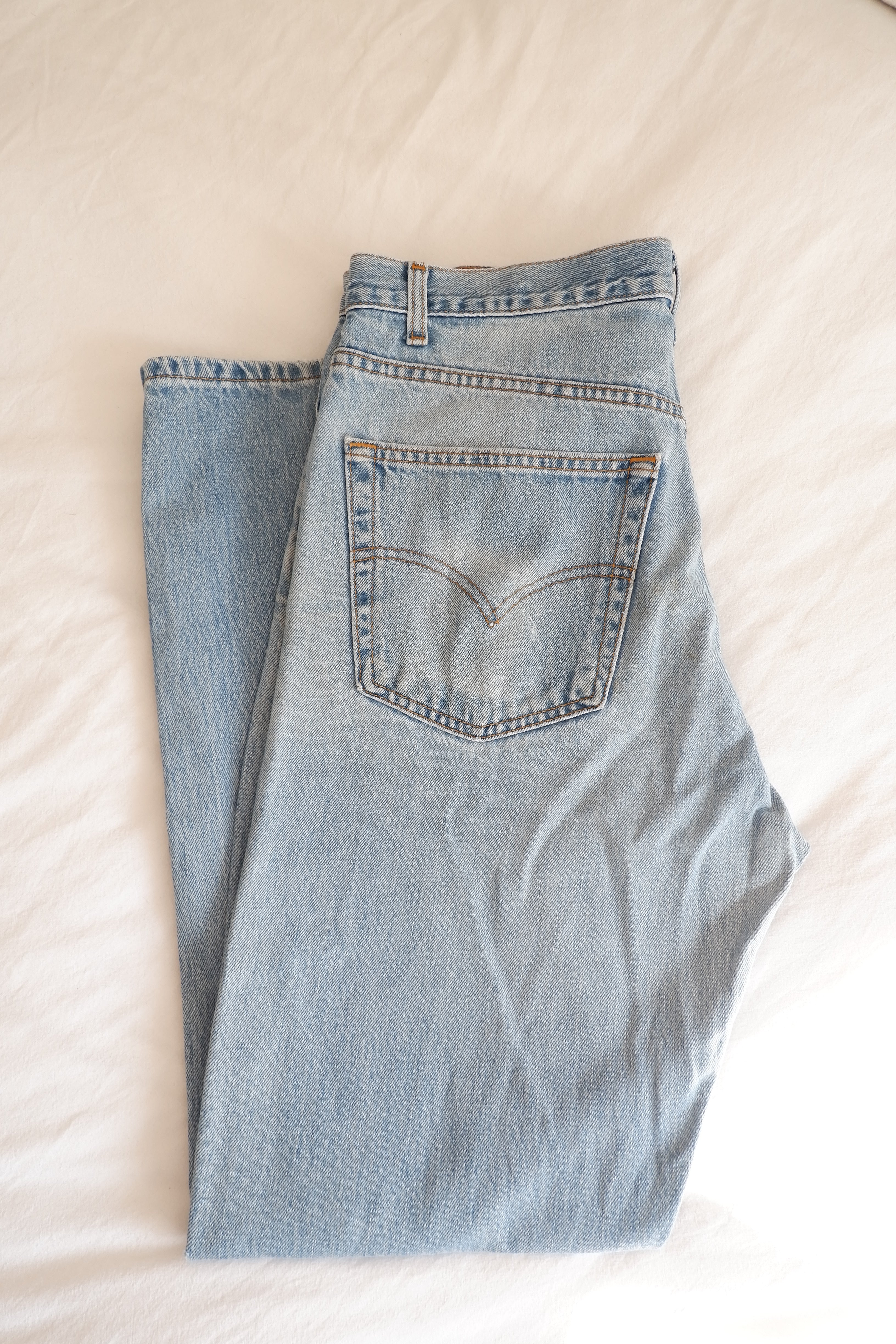 Levis Vintage 505 Jean coupe classique à lavage clair - 38