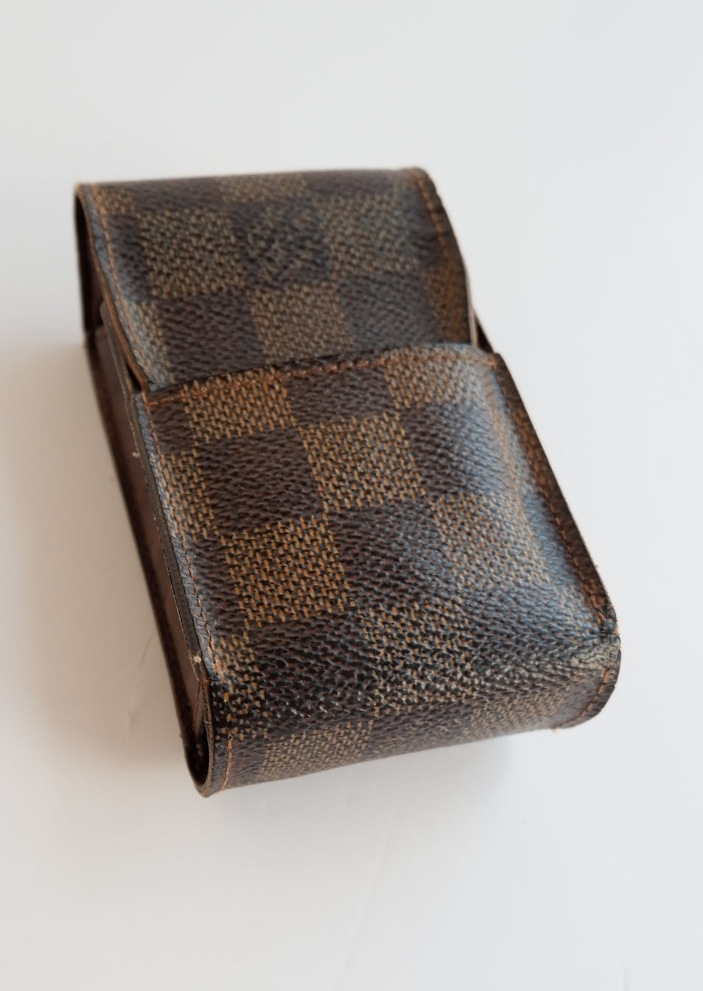 Étui à cigarettes Louis Vuitton Damier Ebene authentique d'occasion