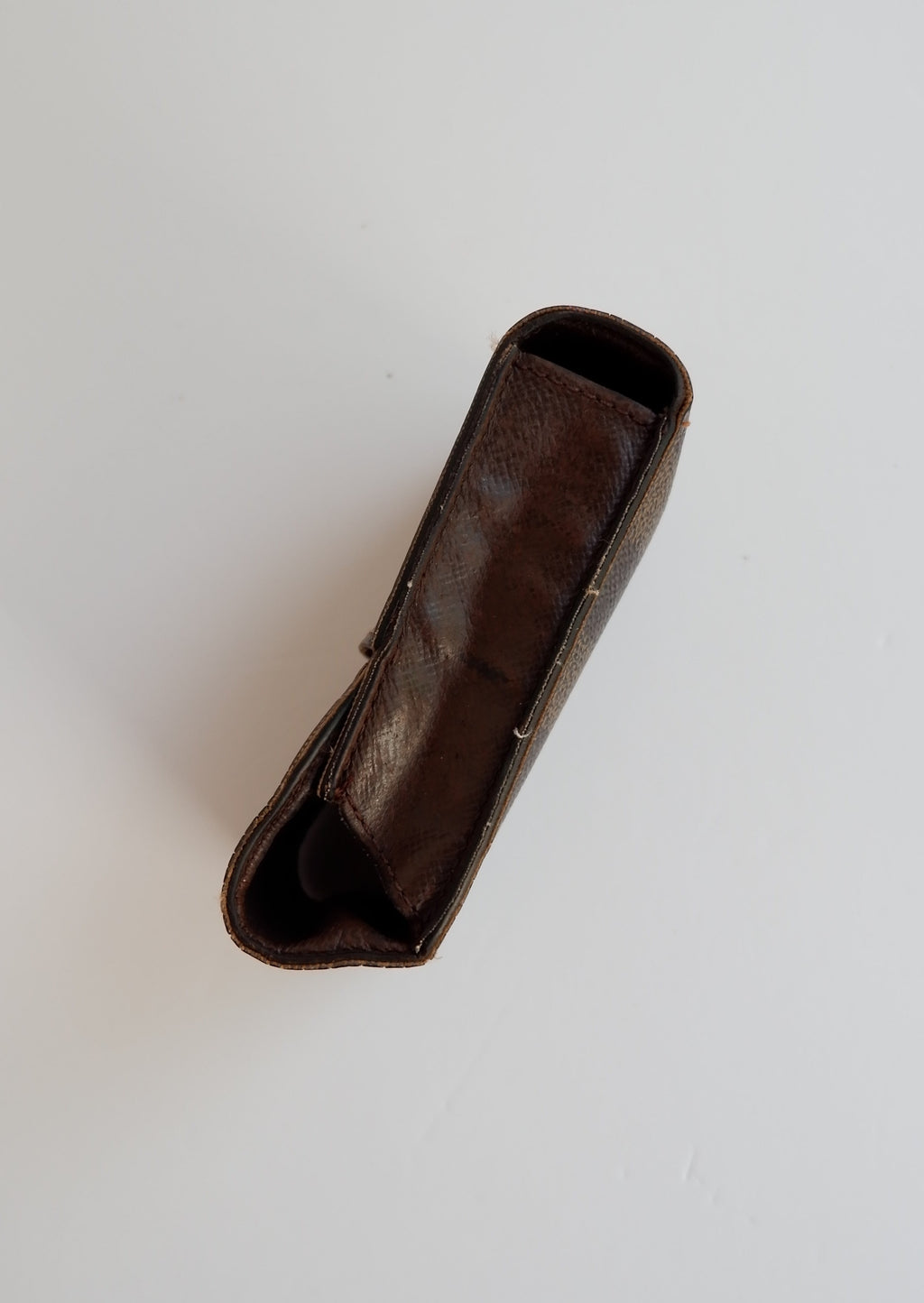 Étui à cigarettes Louis Vuitton Damier Ebene authentique d'occasion