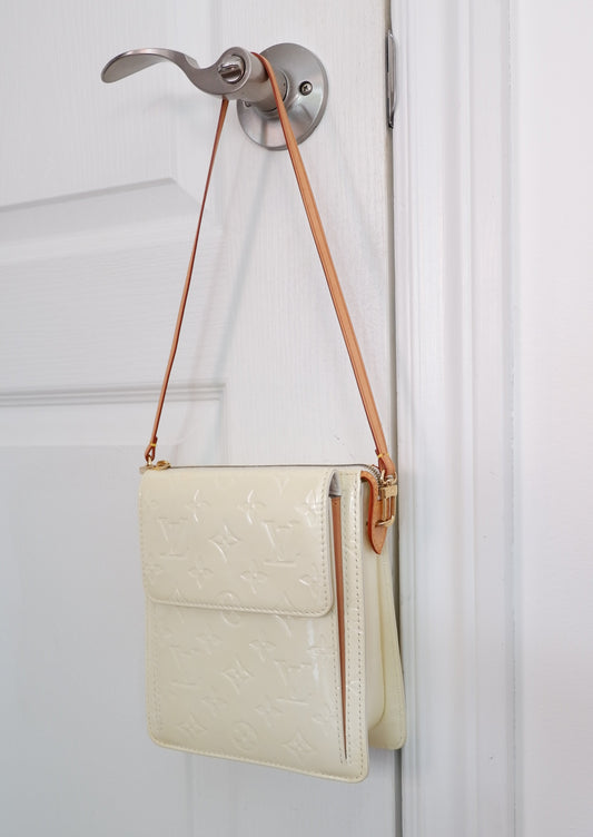 Authentic Preowned Louis Vuitton Monogram Vernis Cream/Ivory Mott Shoulder Bag