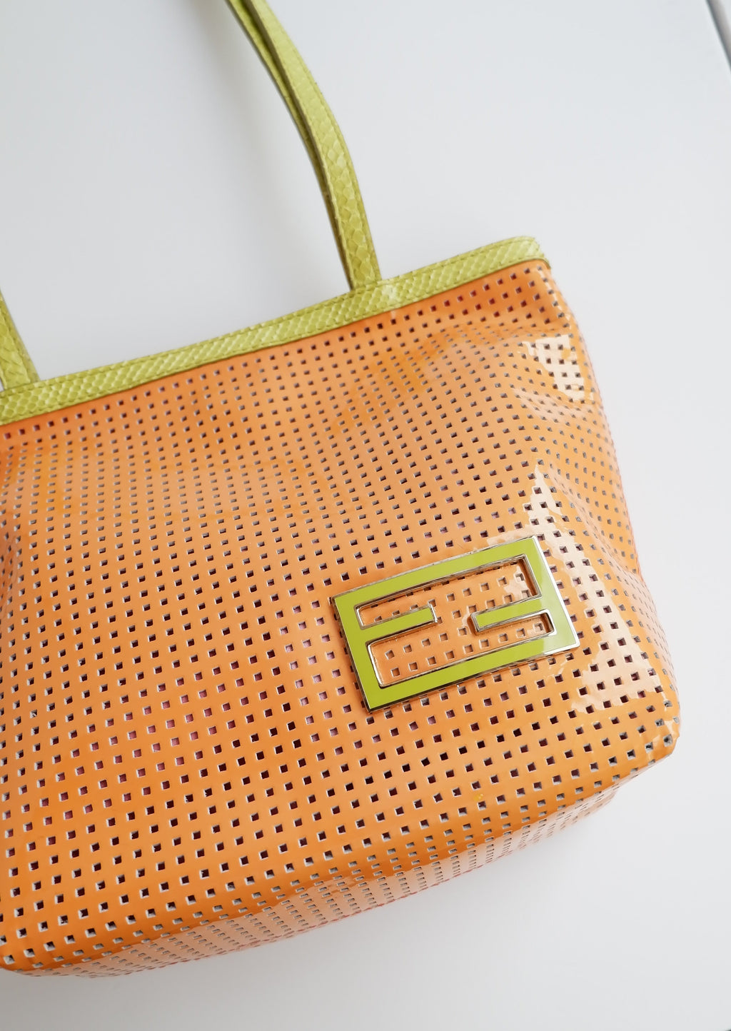 Sac cabas mini Fendi orange/vert d'occasion authentique